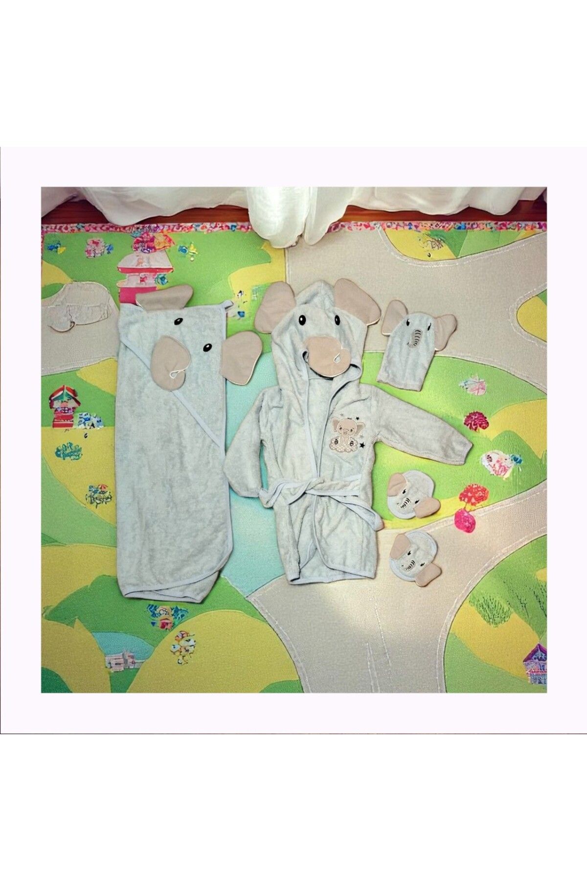 MİLAYS LİFE HOME COLLECTİON FİL FİGÜRLÜ BORNOZ SETİ %100 PAMUKLU. 4 PARÇA KUTULU 0-3 YAŞ
