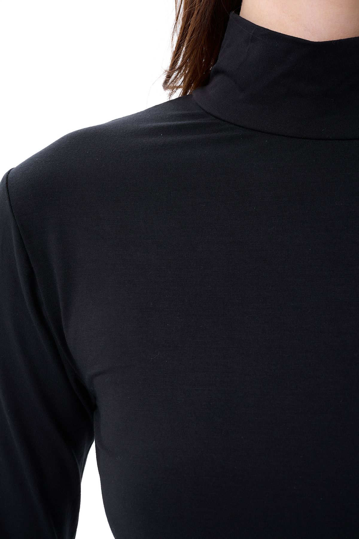 vesantia-Women's Black Body Half Turtleneck 6