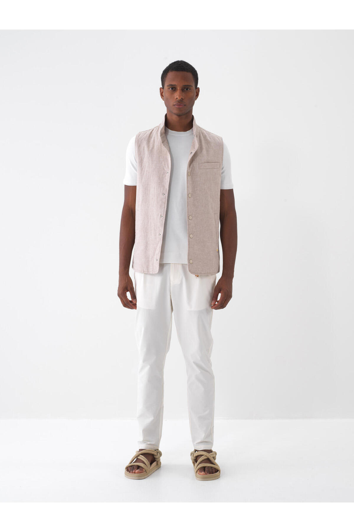 Xint-Men's Tas Cotton Linen Blended Regular Fit Snap Fastener Vest 2