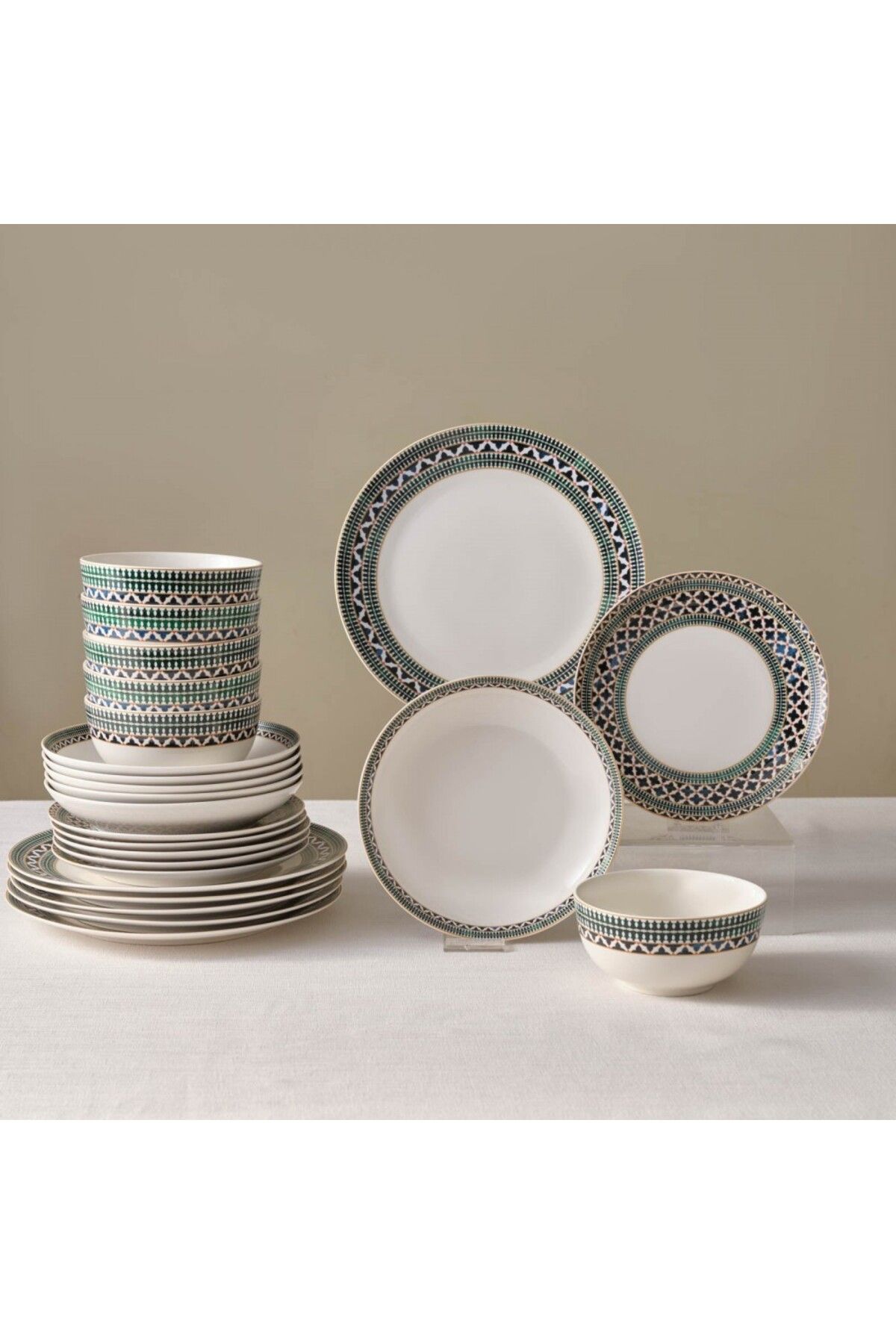 Karaca Set De Veselă Karaca Cordoba Cu 24 De Piese Pentru 6 Persoane, New Bone, Alb - One Size