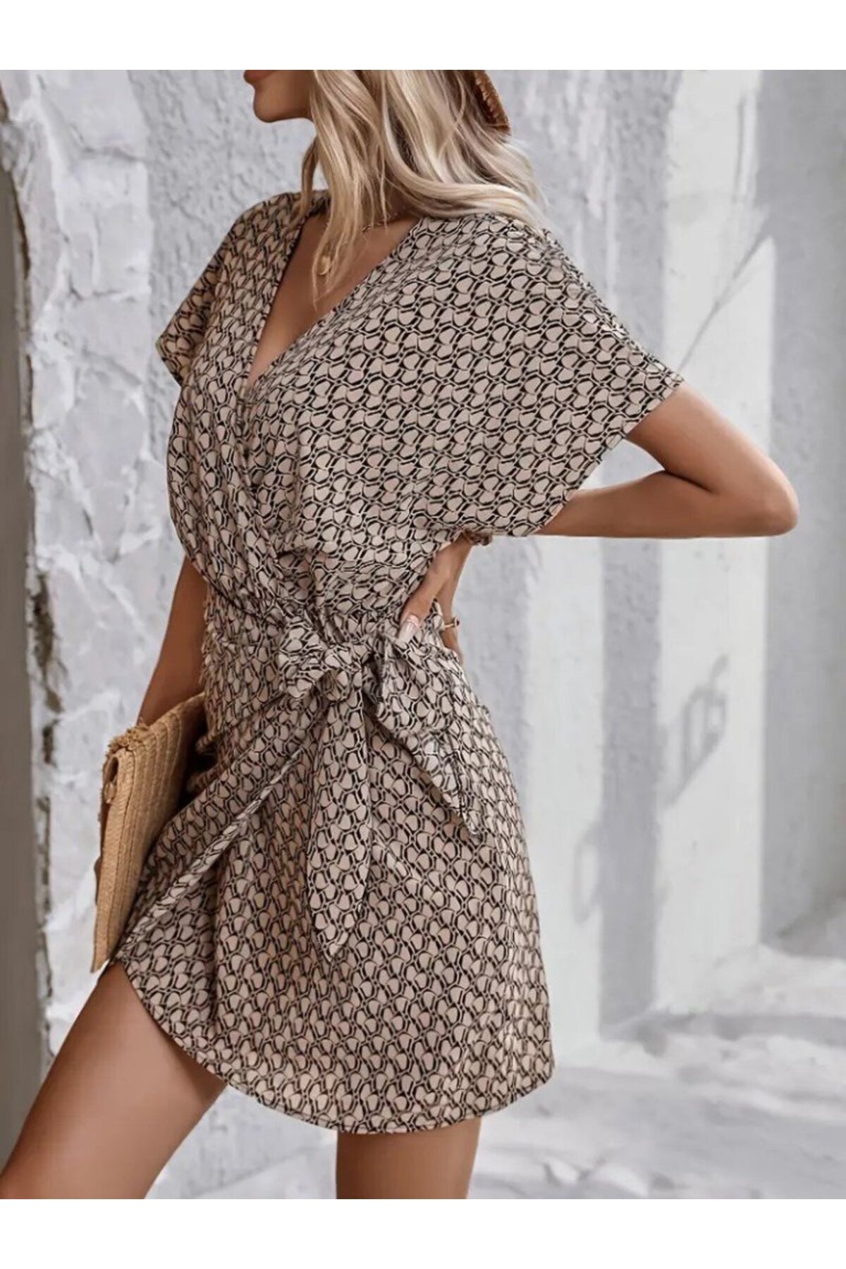 Femella Women Fashion-Women's Short Bat Sleeve Front Double Breasted Collar Detailed Front Tie Patterned Sweater 6