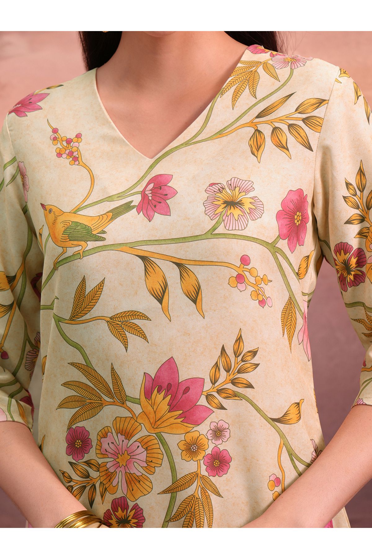 Vishudh By Styli-Women Beige Floral Printed V-Neck Straight Kurta 5