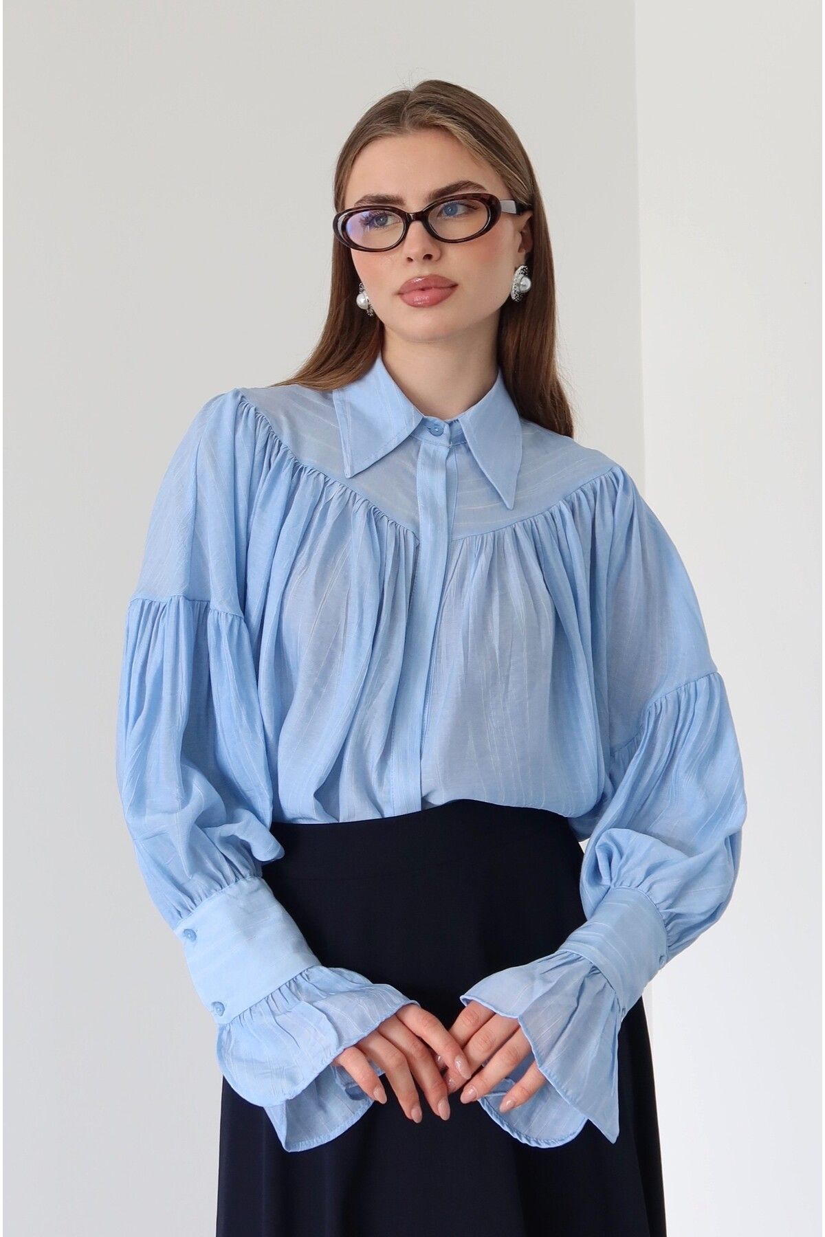 Laluvia Blaues Hemd Mit Gerafftem Design 102116 für Damen - L