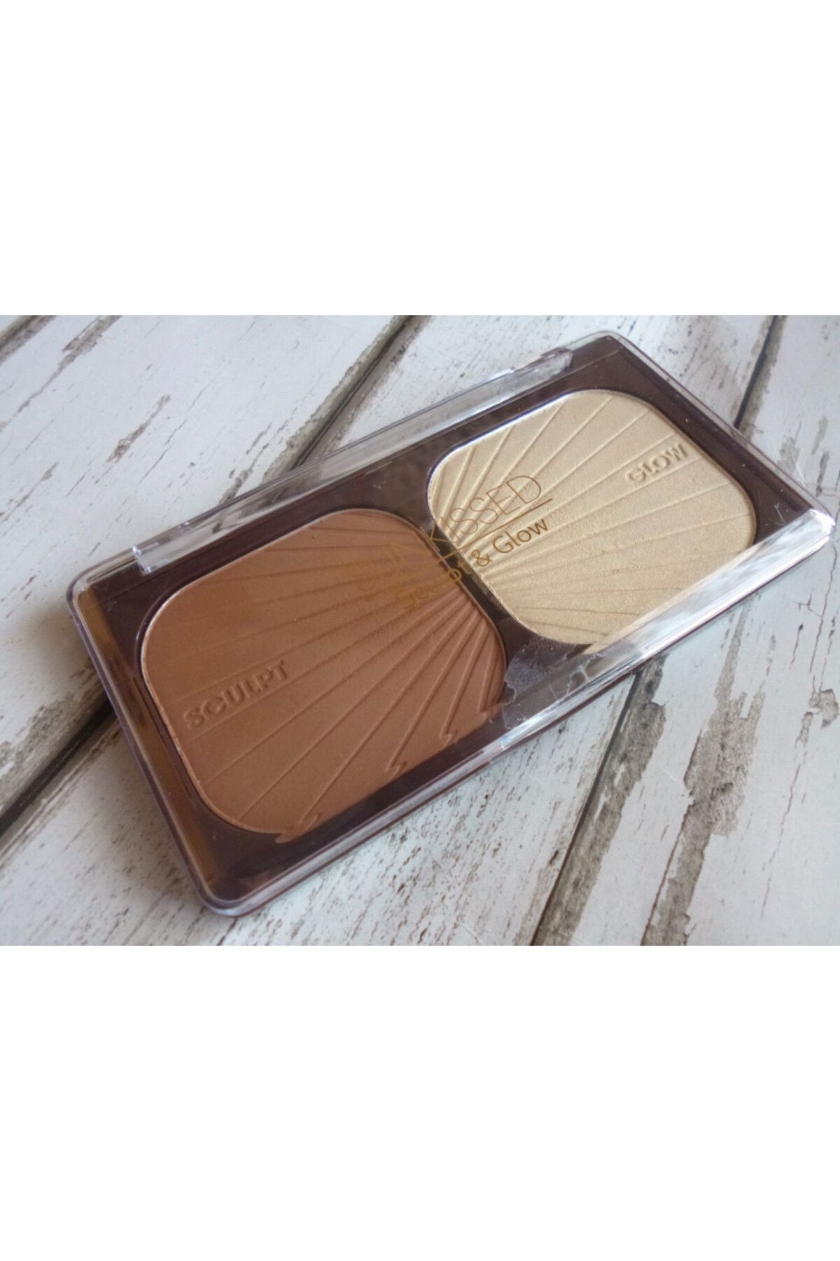 Sunkissed-Paleta contur fata, iluminátor a bronzer, Sunkissed Sculpt&Glow 3