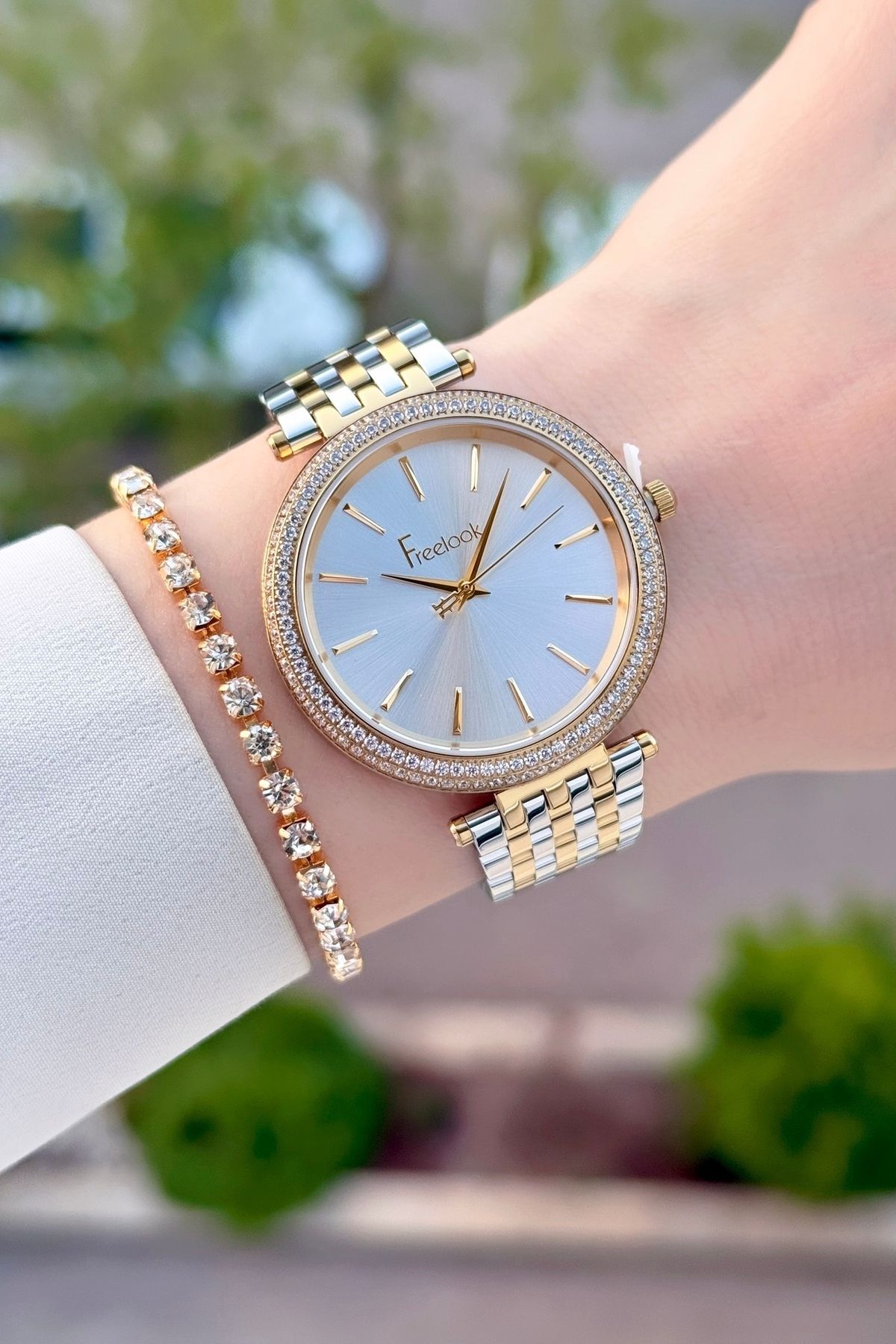 Freelook Gold Gri Renk Ayarlanabilir Kordonlu 38 Mm Kadın Kol Saati Ve Bileklik