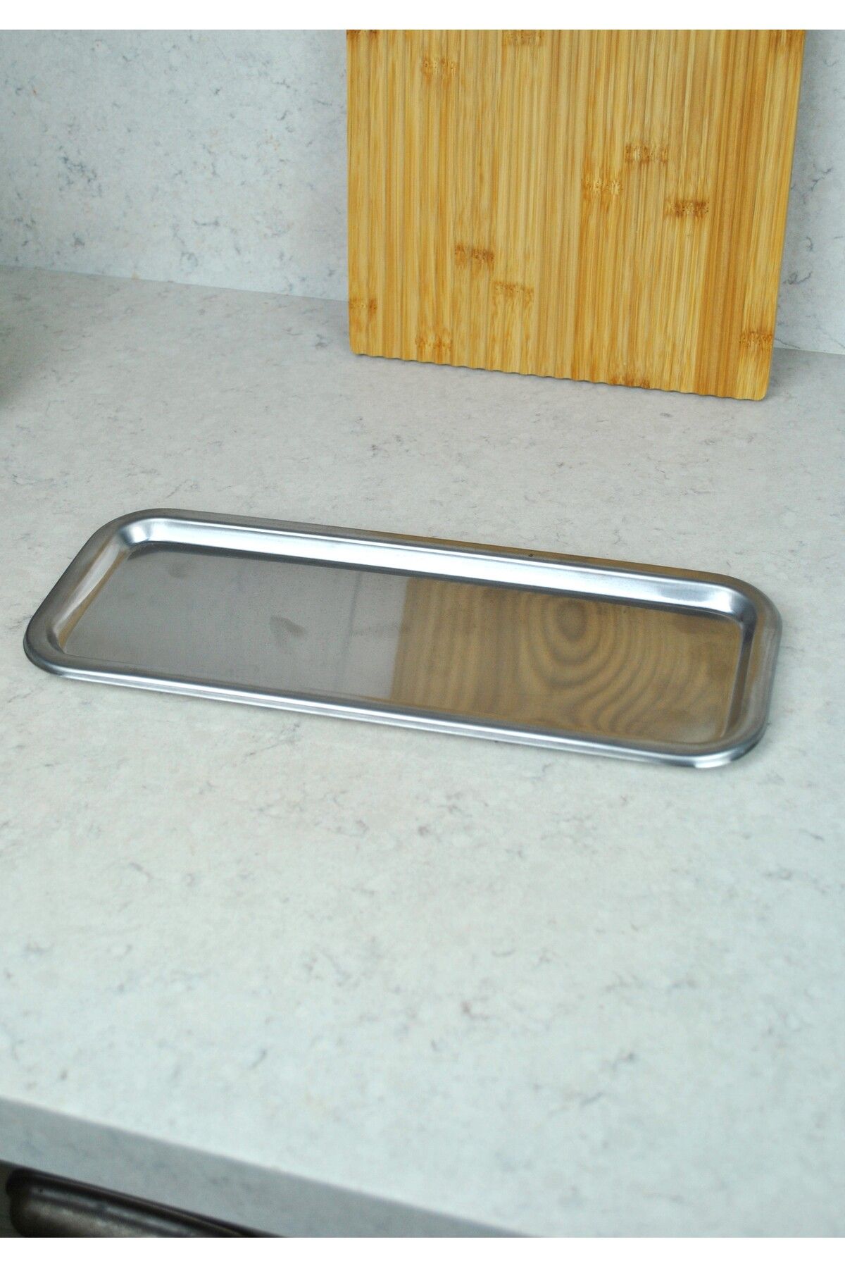 Qualitev-Stainless Steel Presentation Tray 33cm X 13 cm 2