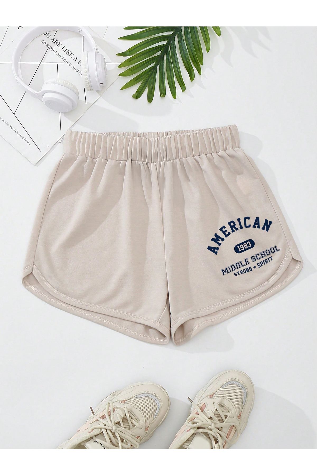 FoxSkin Sportswear&Company Bej America 1983 Penye Kısa Şort - Baskılı Yüksek Bel Örme Cepli Kadın