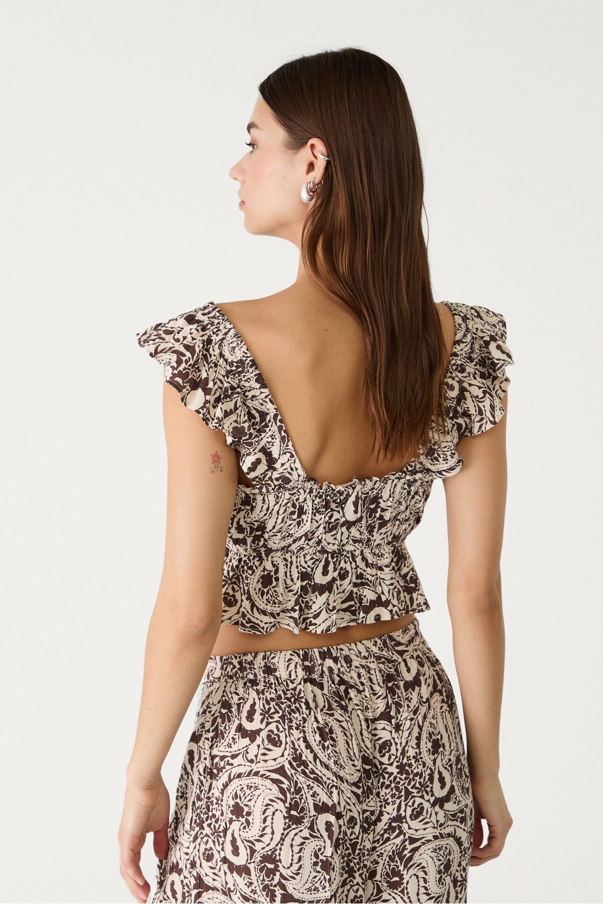 Stradivarius-Flowing printed top with ruffles 4