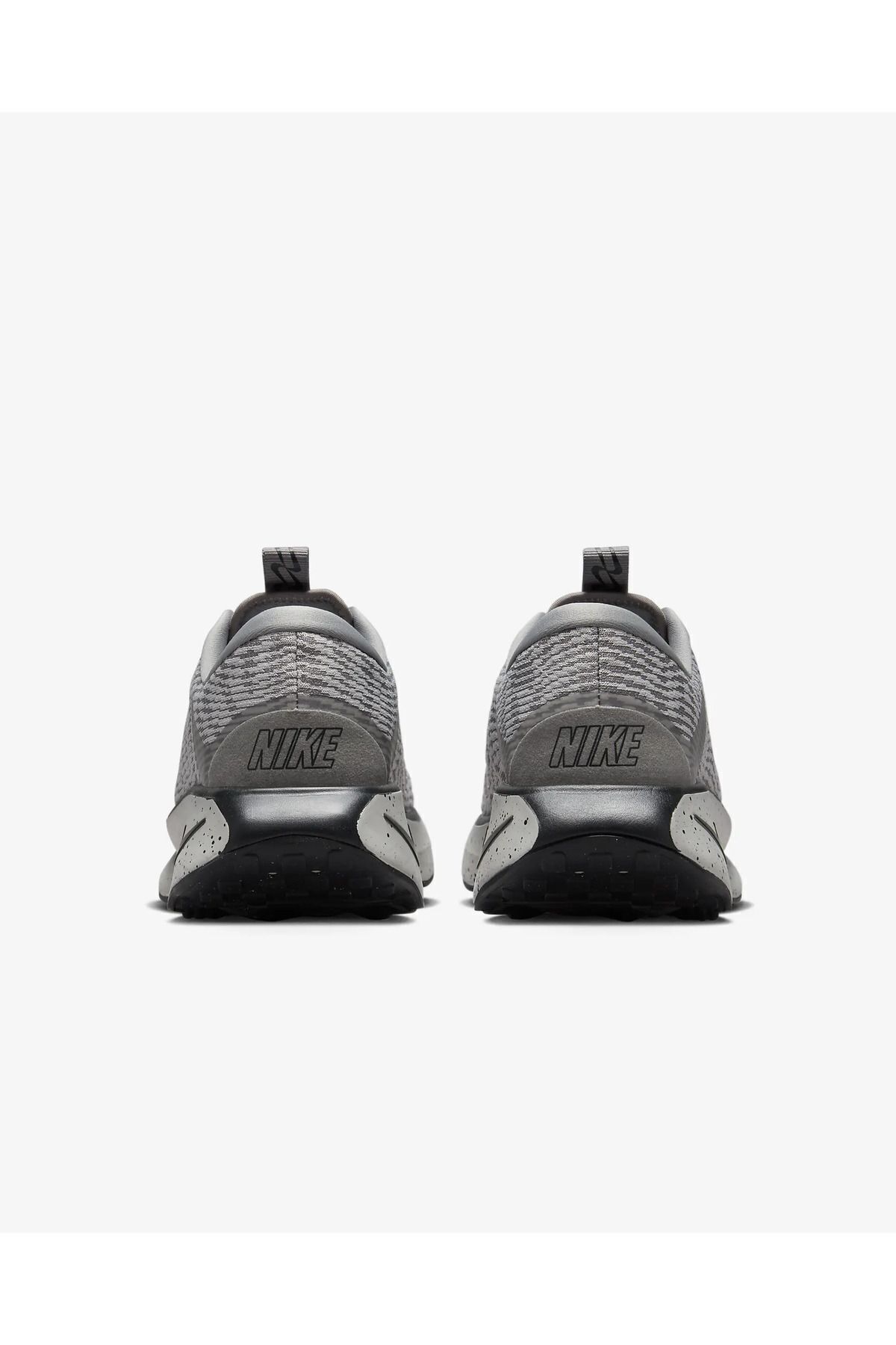 Nike-Pantofi de mers pentru bărbați Motiva 4