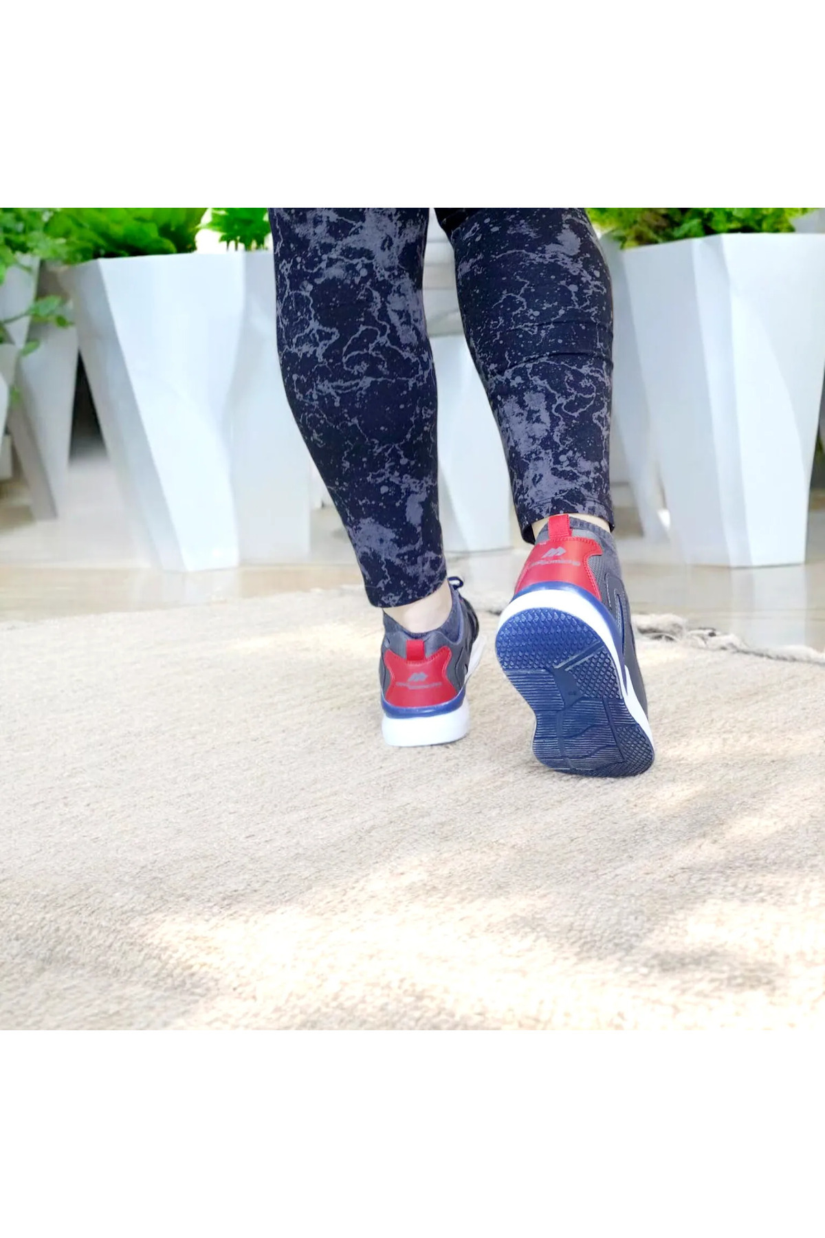 Sonimix-Soft Sole Lace-Up Sneaker Sports Walking Shoes 3