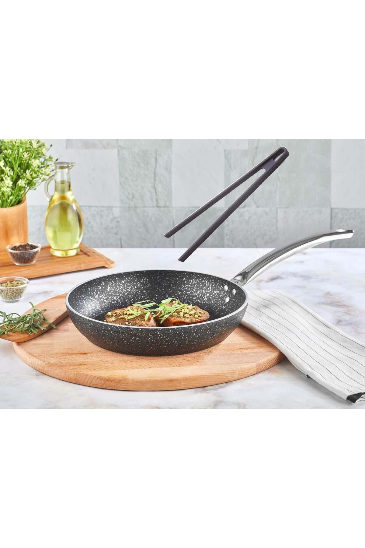 Kahramanlar Granit Tava 22 CM Ve Silikon Maşa