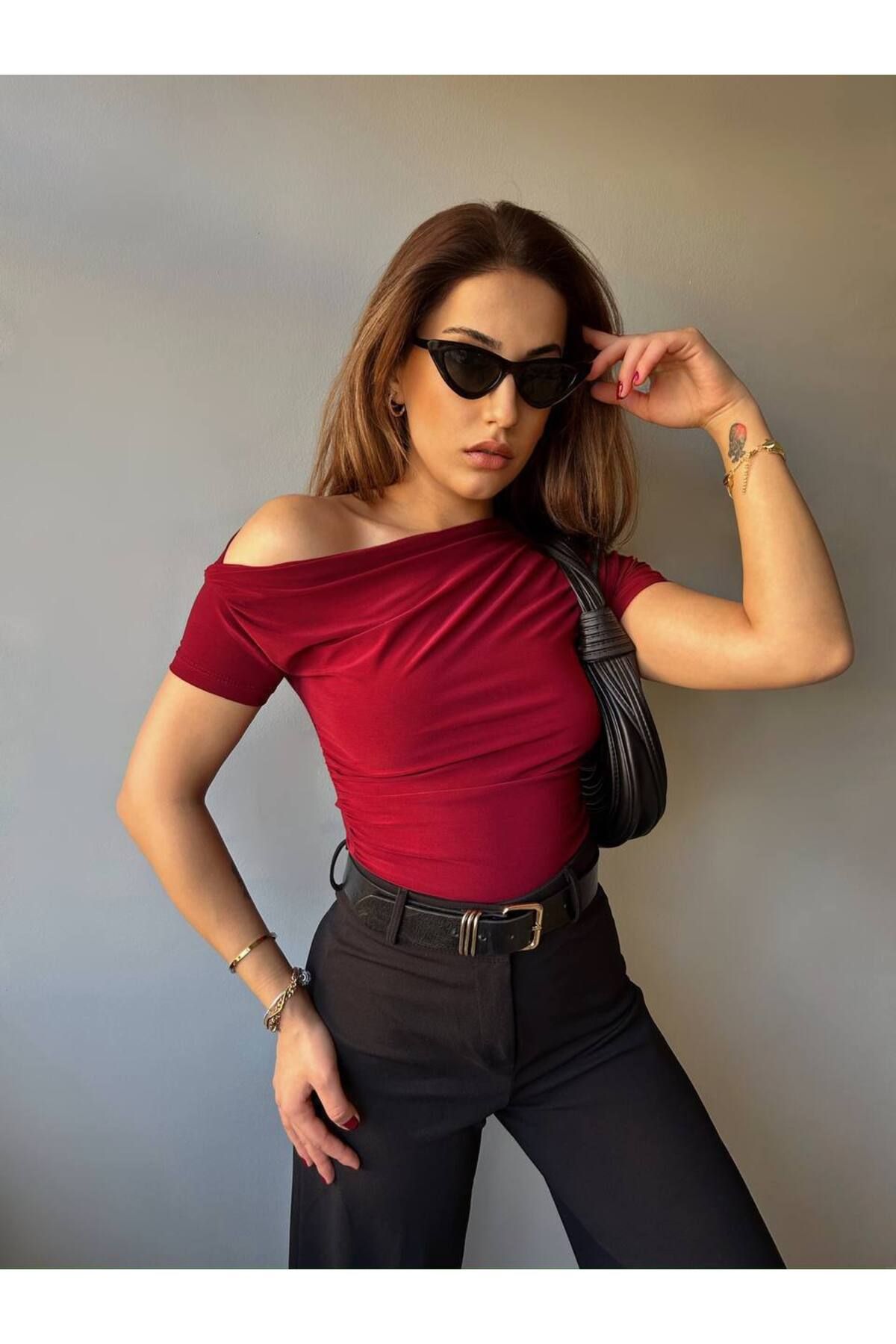 SEVENLINE-Women's Two Ways to Wear Crop T-Shirt 5