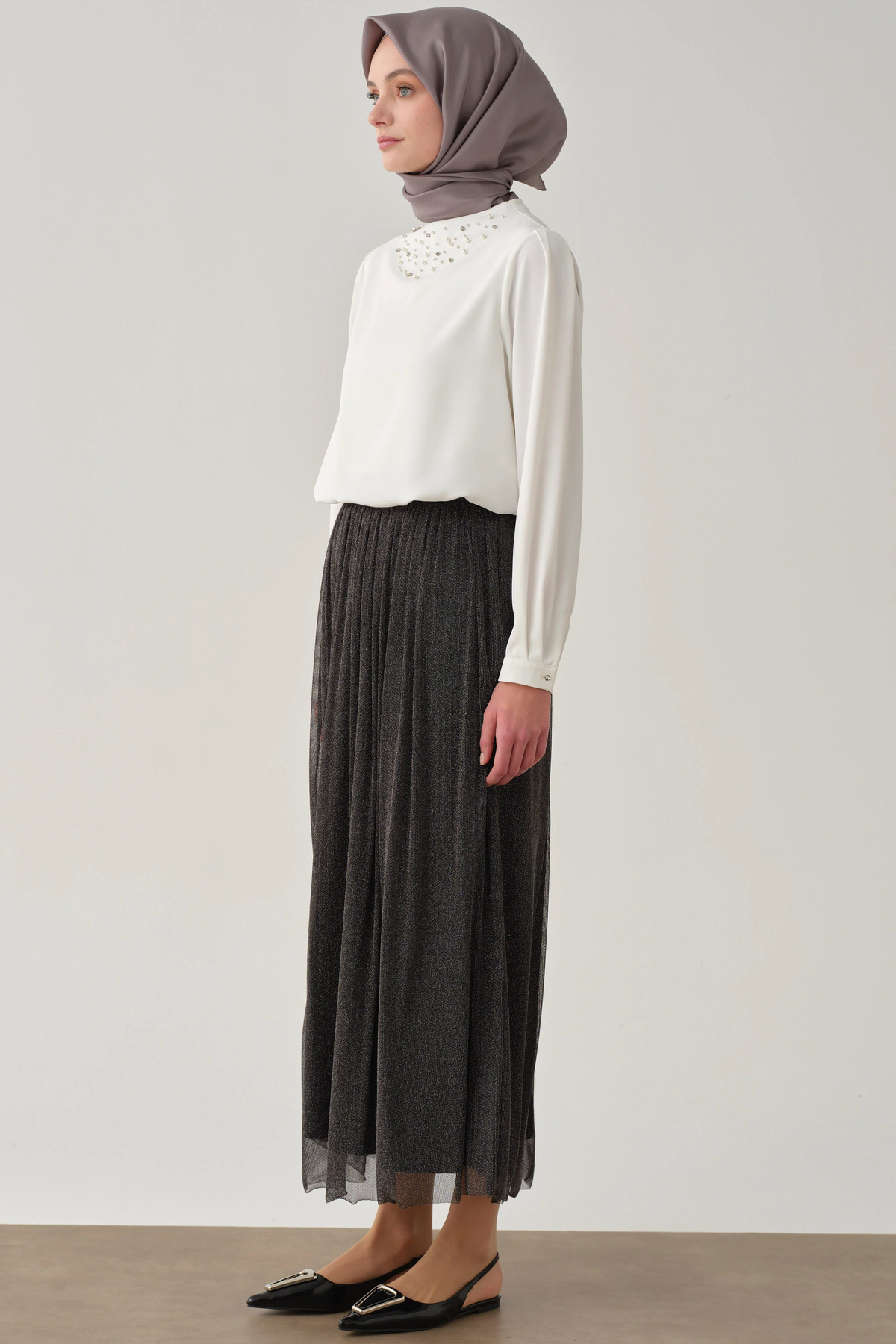 Tuğba-Anthracite Gathered Glitter Tulle Skirt 3