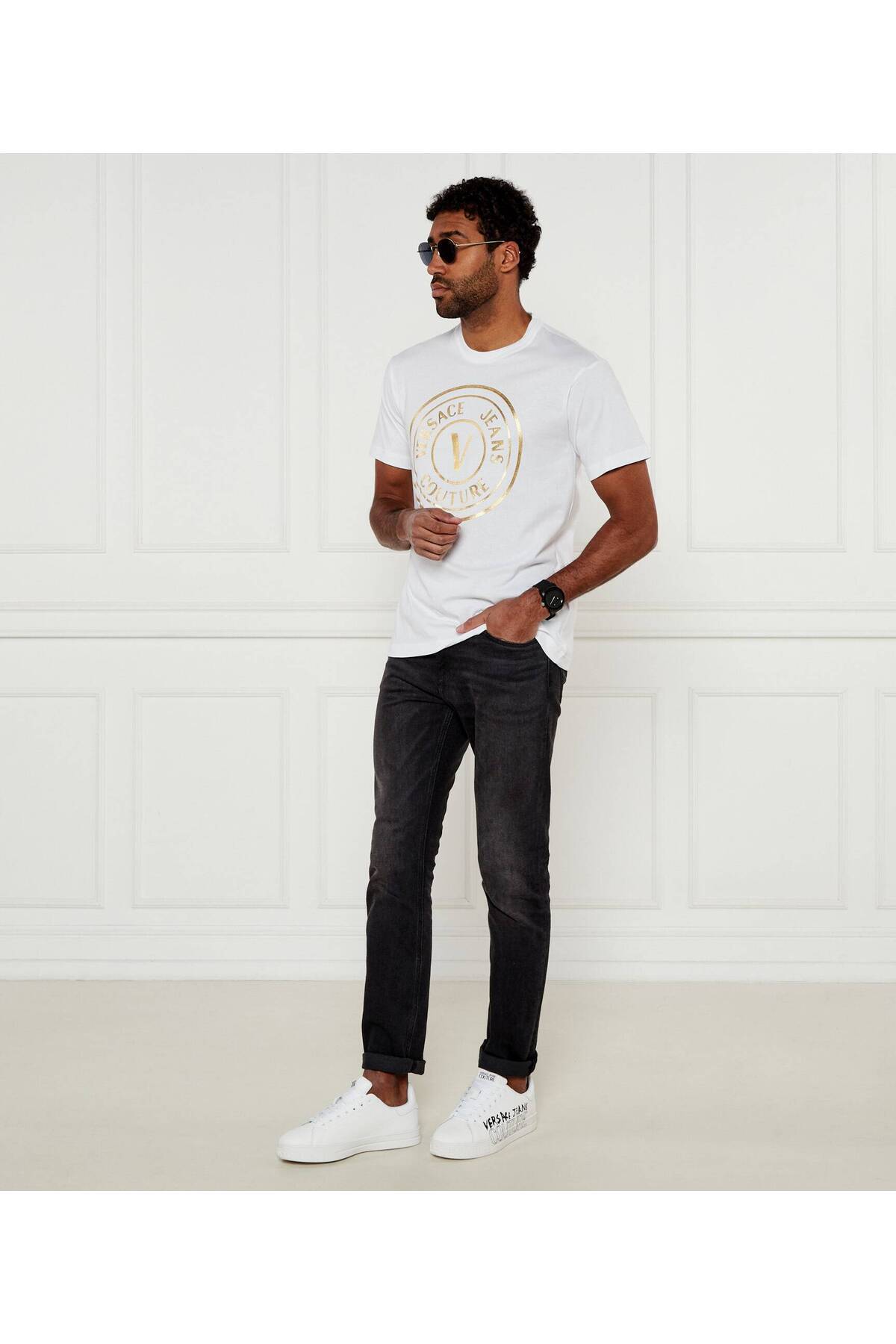 Versace-Men's Regular Fit Logo Printed Tricot - White-Light T-Shirt 78Gaht01Cj00T-G03 2
