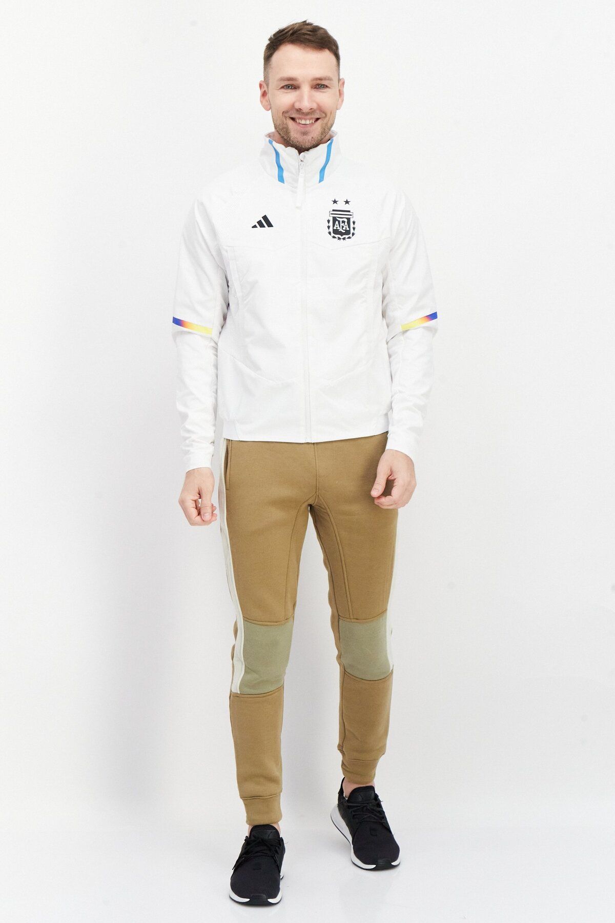 adidas-Men Sportswear Fit Brand Logo Running Jacket, White 4