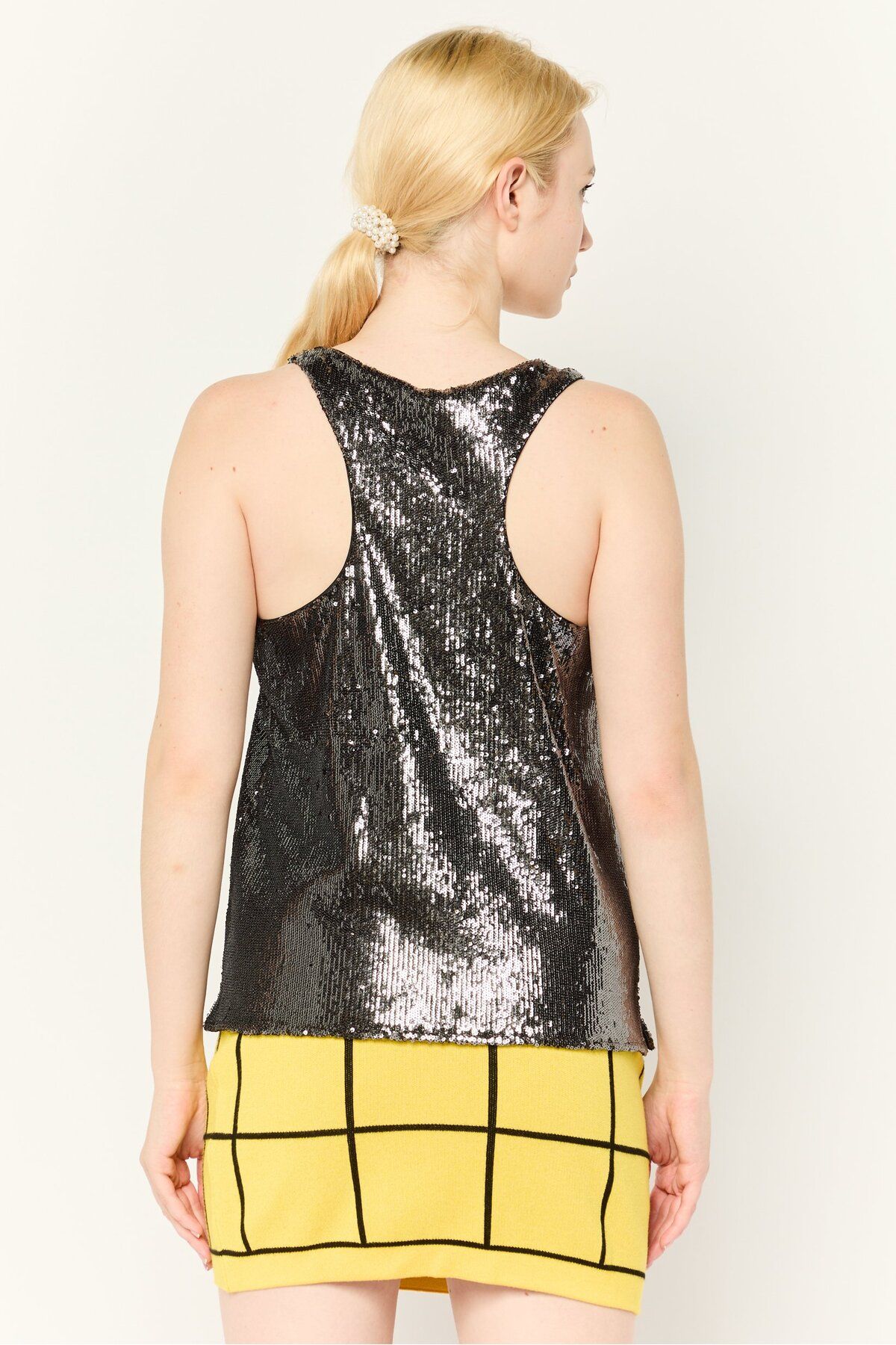Esprit-Women Scoop Neck Sleeveless Sequined Tank Top, Black 4