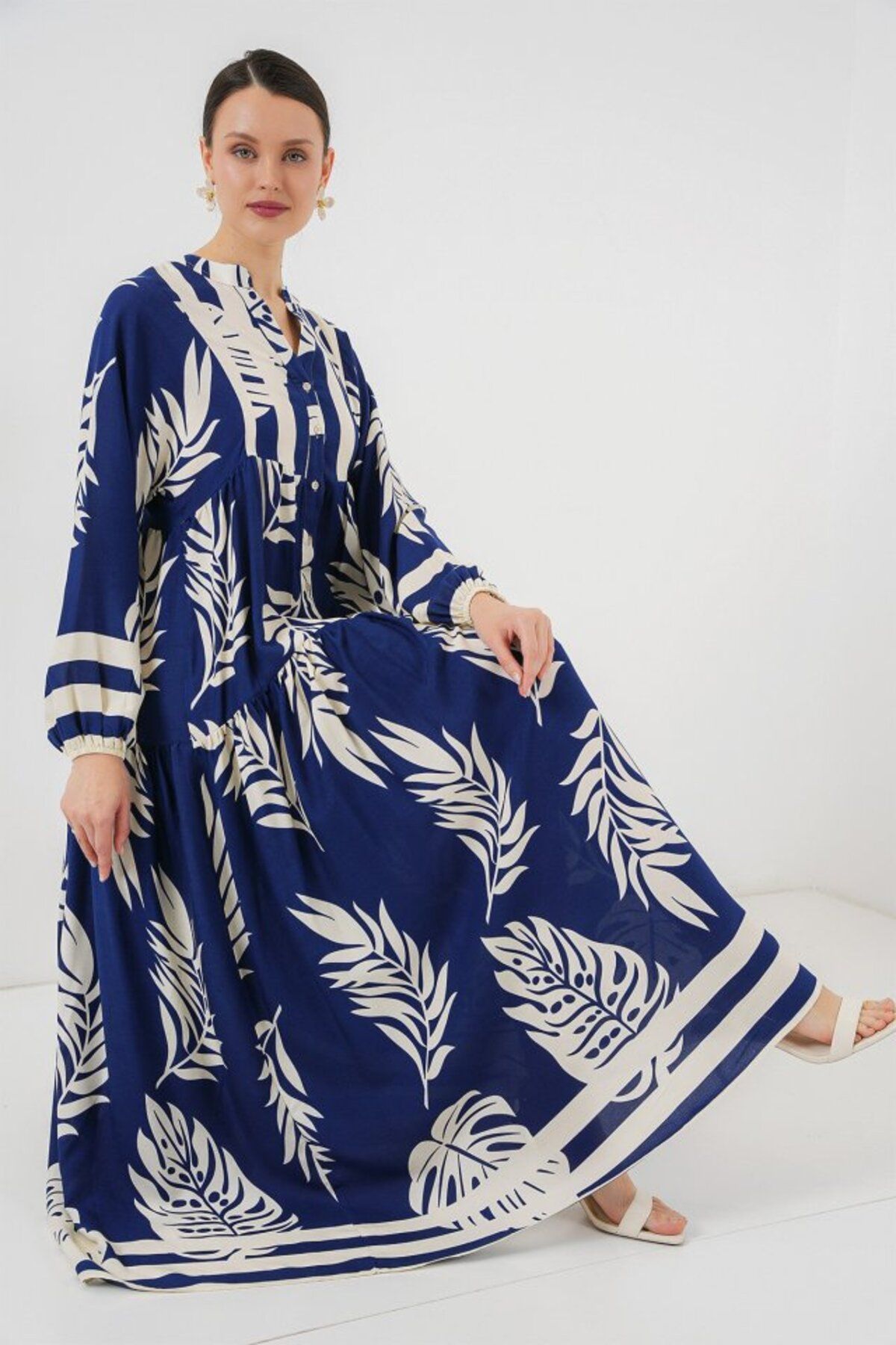 1001moda 2423 Otantik Desenli Tesettür Elbise - Lacivert 3