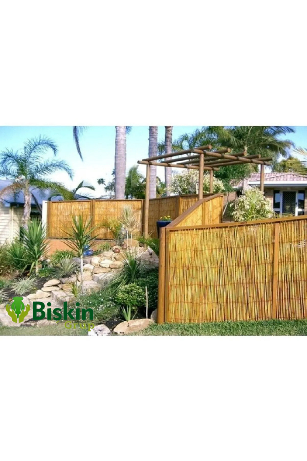 75cm Height X 500cm Width Bamboo Cane Wire Mesh Fence Decorative Garden Balcony and Wall Fence ReedFence