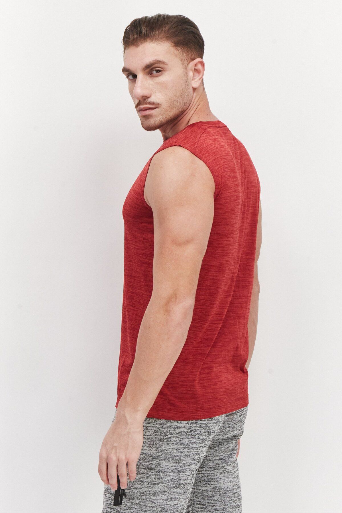 Athletex-Men Sportswear Fit Sleeveless Training Vest, Red 3