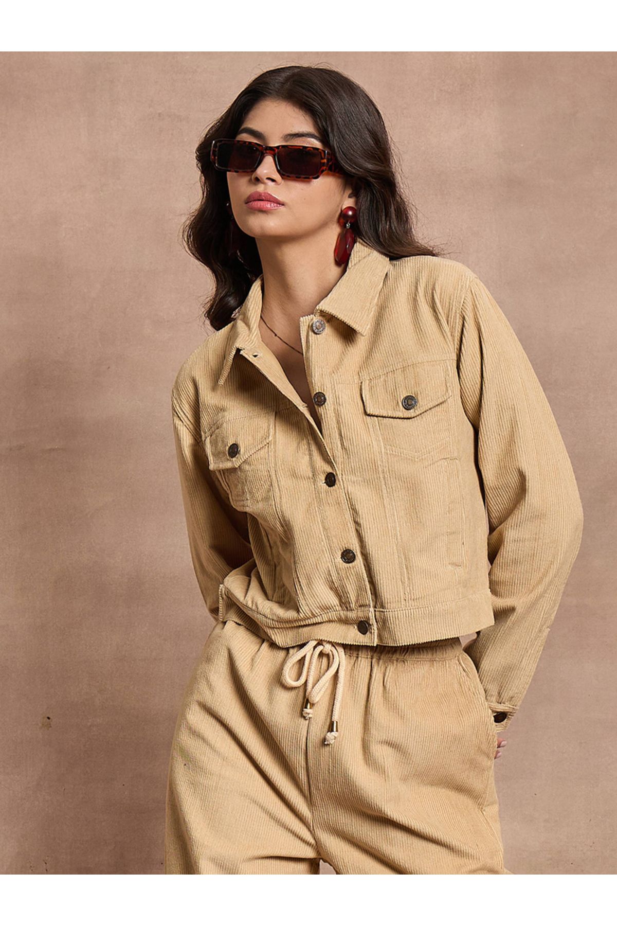 Sassafras By Styli-Corduroy Pocket Details Jacket with Buttons 2