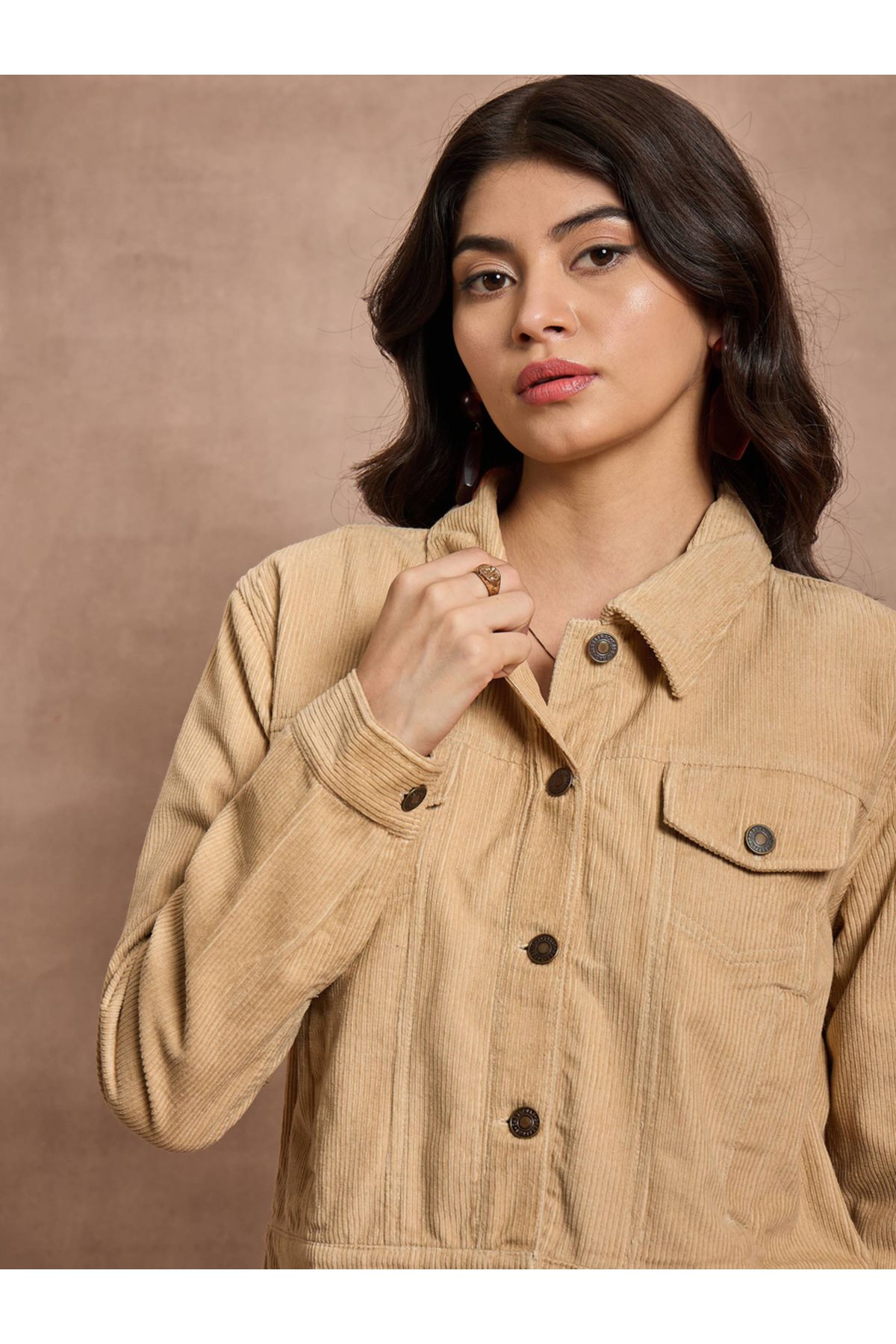 Sassafras By Styli-Corduroy Pocket Details Jacket with Buttons 5