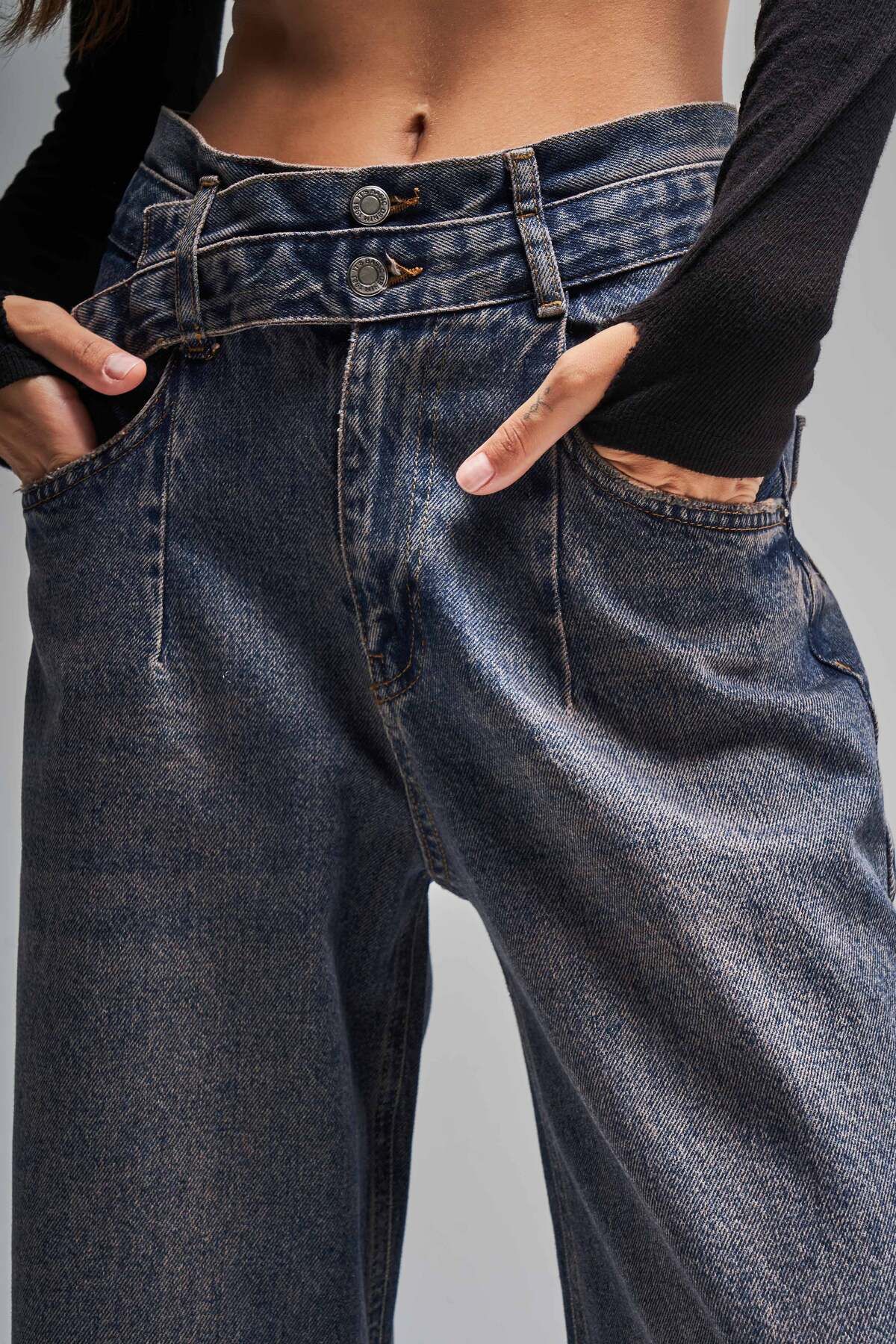 its basic-T.Jeans Colored Women's Denim - Super Baggy Fit a pásek s detaily 4