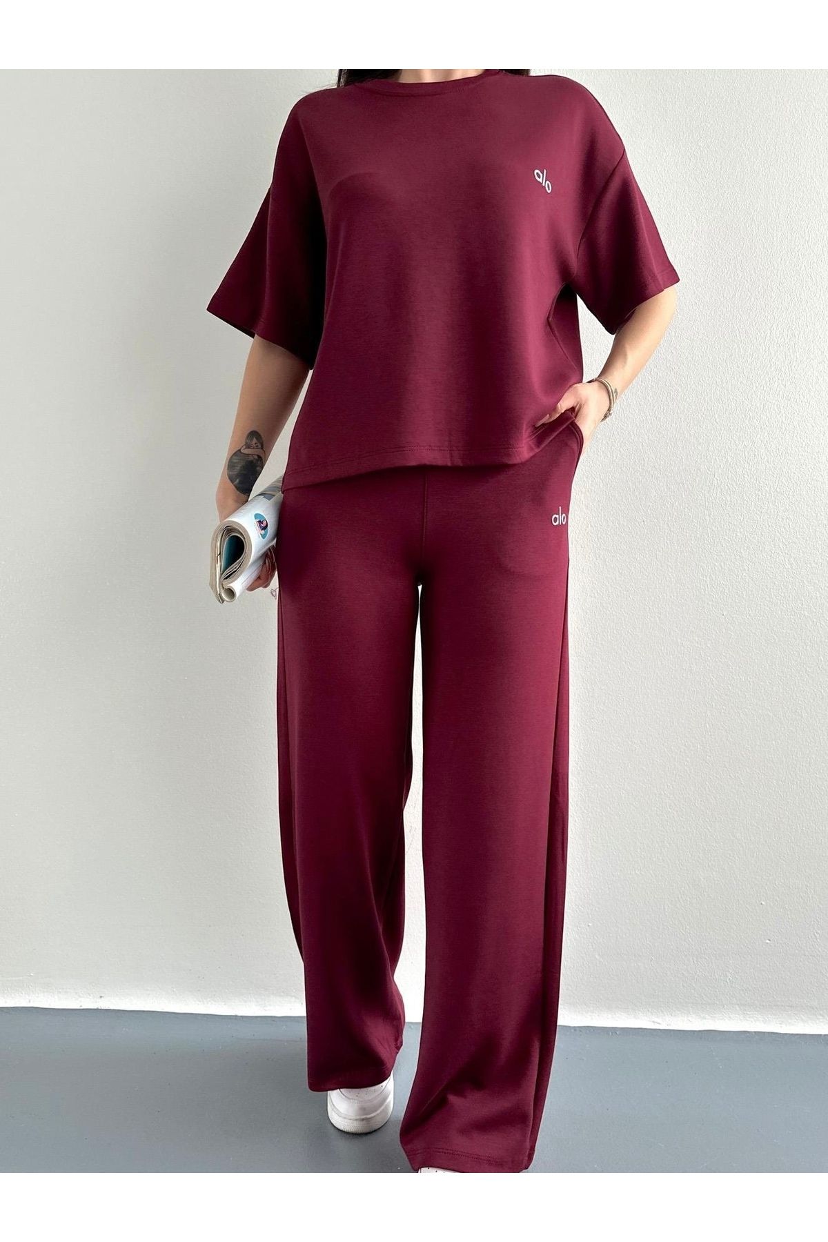 complete the look image