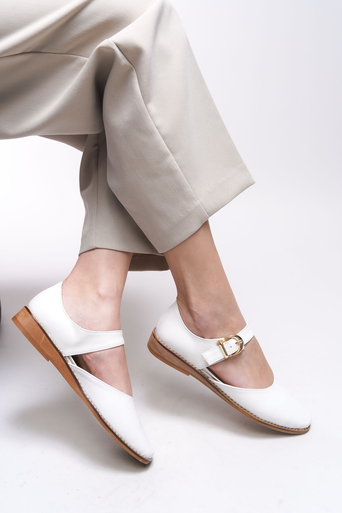 Riccon-Saelrona Women's Casual Shoes 0012203   White Skin 2