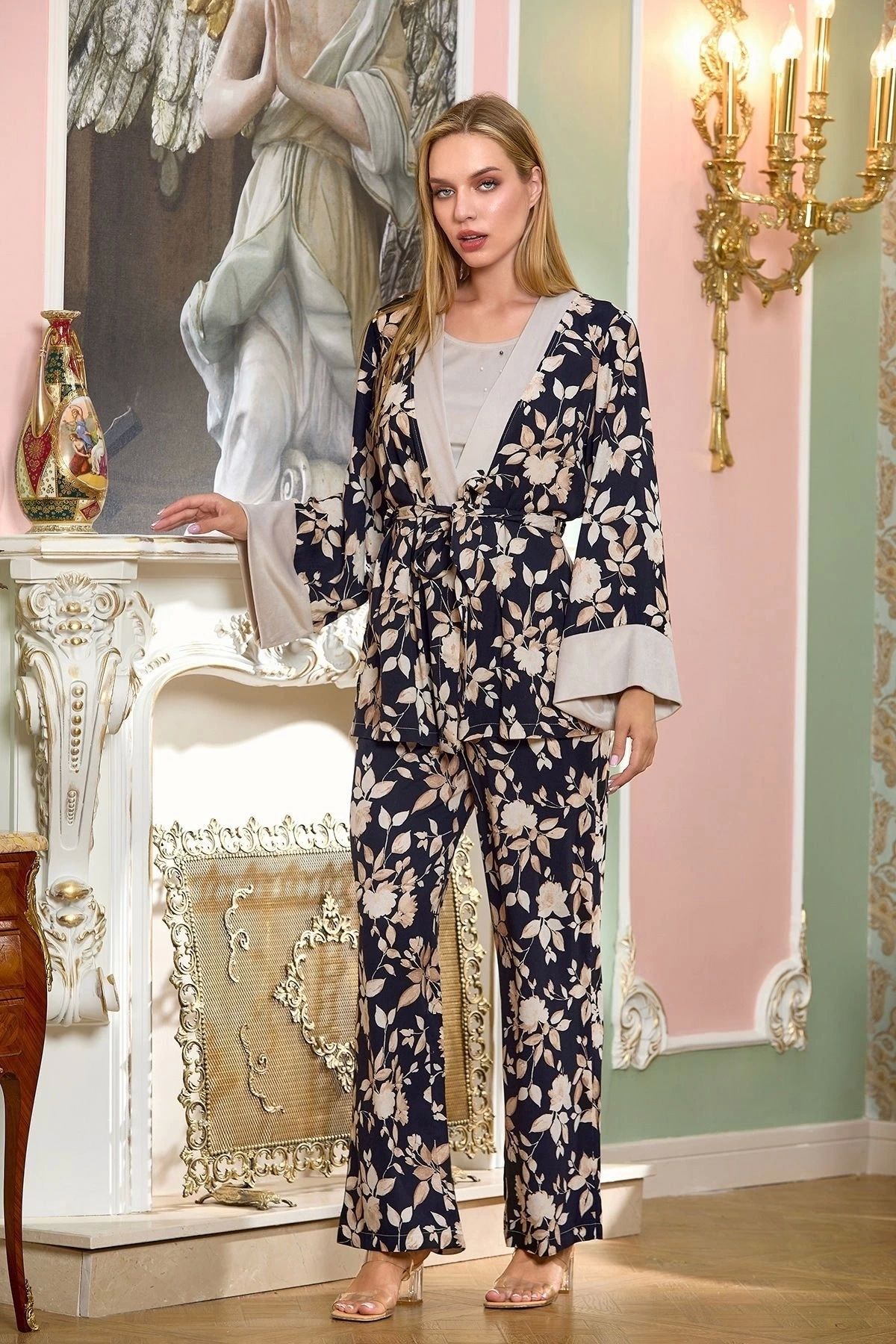 Beruflic Aqua 25197 Saten Desenli Sabahlıklı 3'lü Pijama Takımı