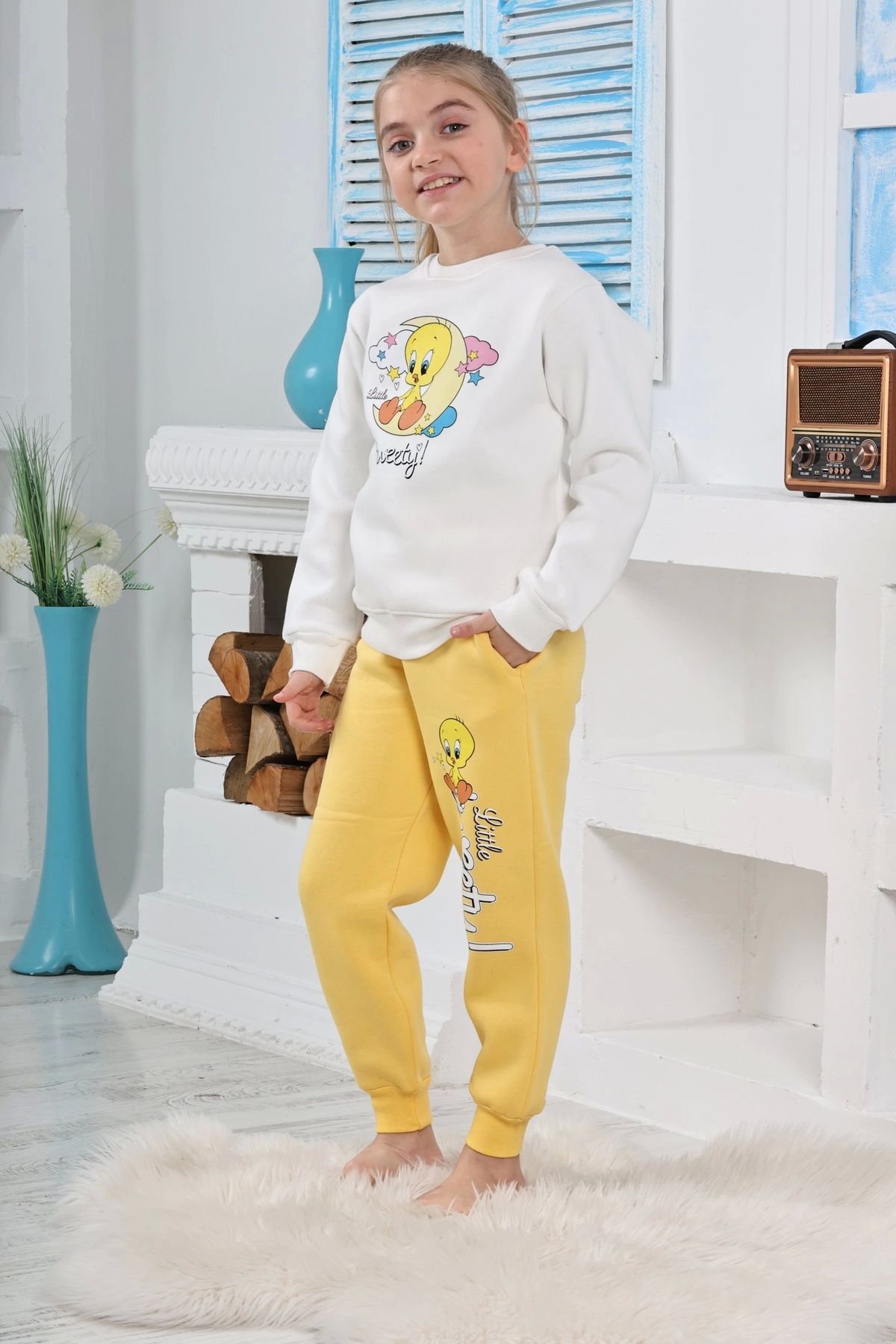 Beruflic Kapitex 6181 Kız Çocuk Twety Baskılı Uzun Kol Pijama Takımı