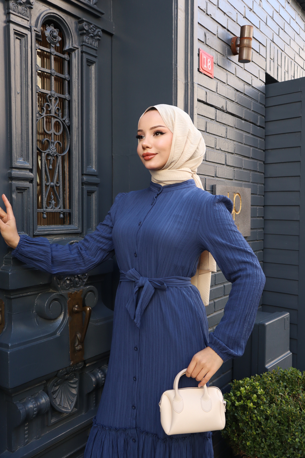 ECESSAMODAM-Lara Belted Buttoned Dress 2