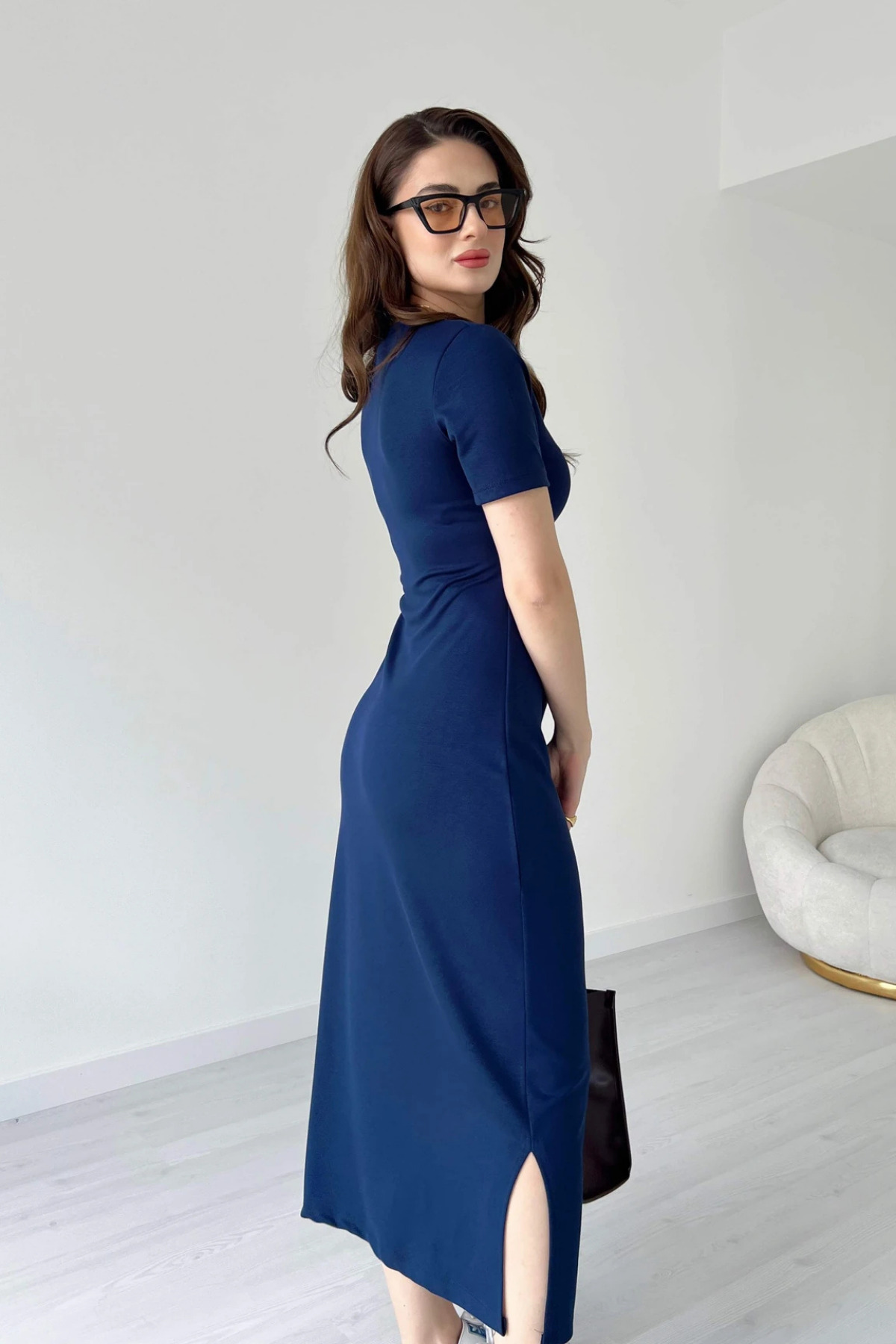 MARTYZ  Yandan Bağlamalı Yanı Yırtmaçlı Modal Kumaş Elbise - Görsel 4