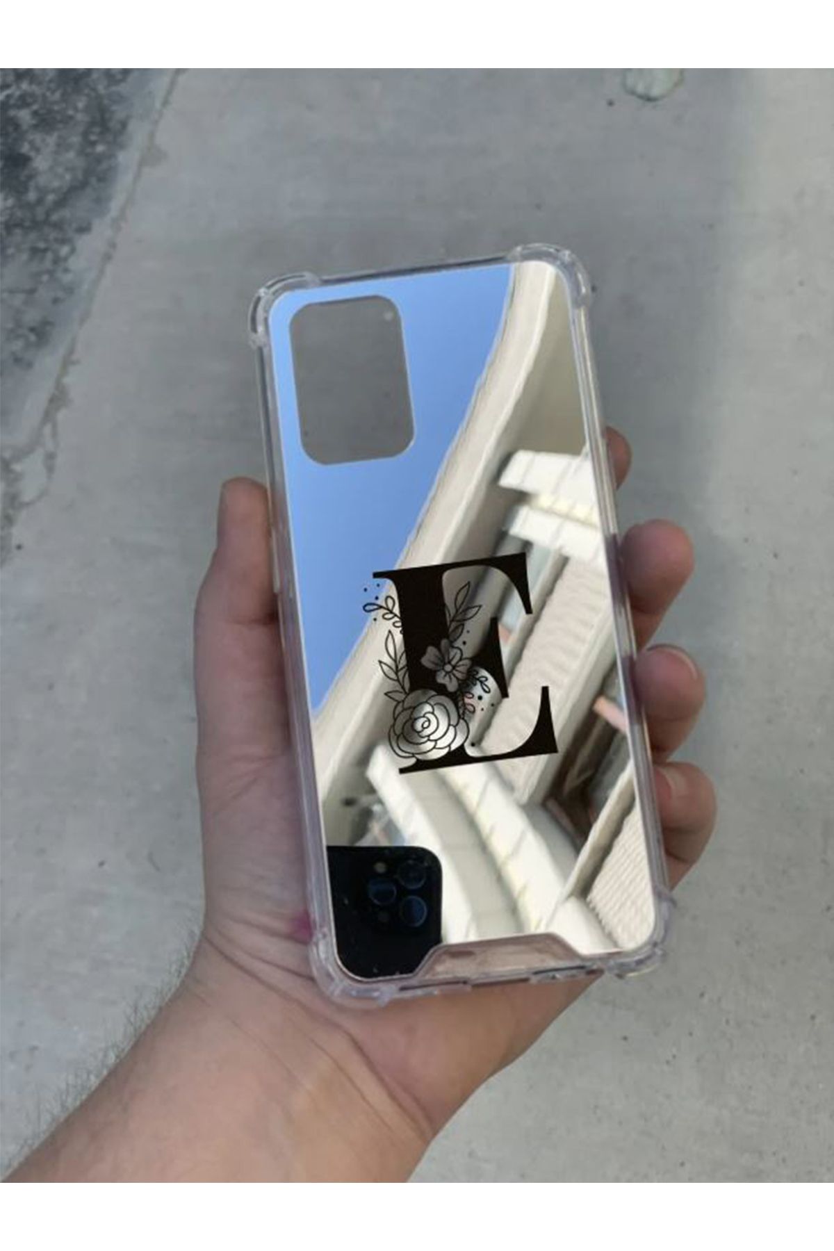 PERAX Samsung Galaxy A25 Uyumlu Gümüş Aynalı Darbe Korumalı E Harf Tasarımlı Silikon Kılıf