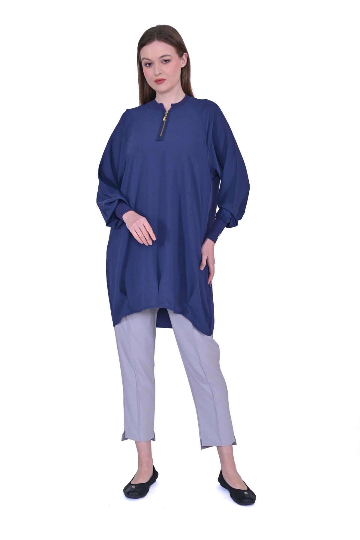 complete the look image