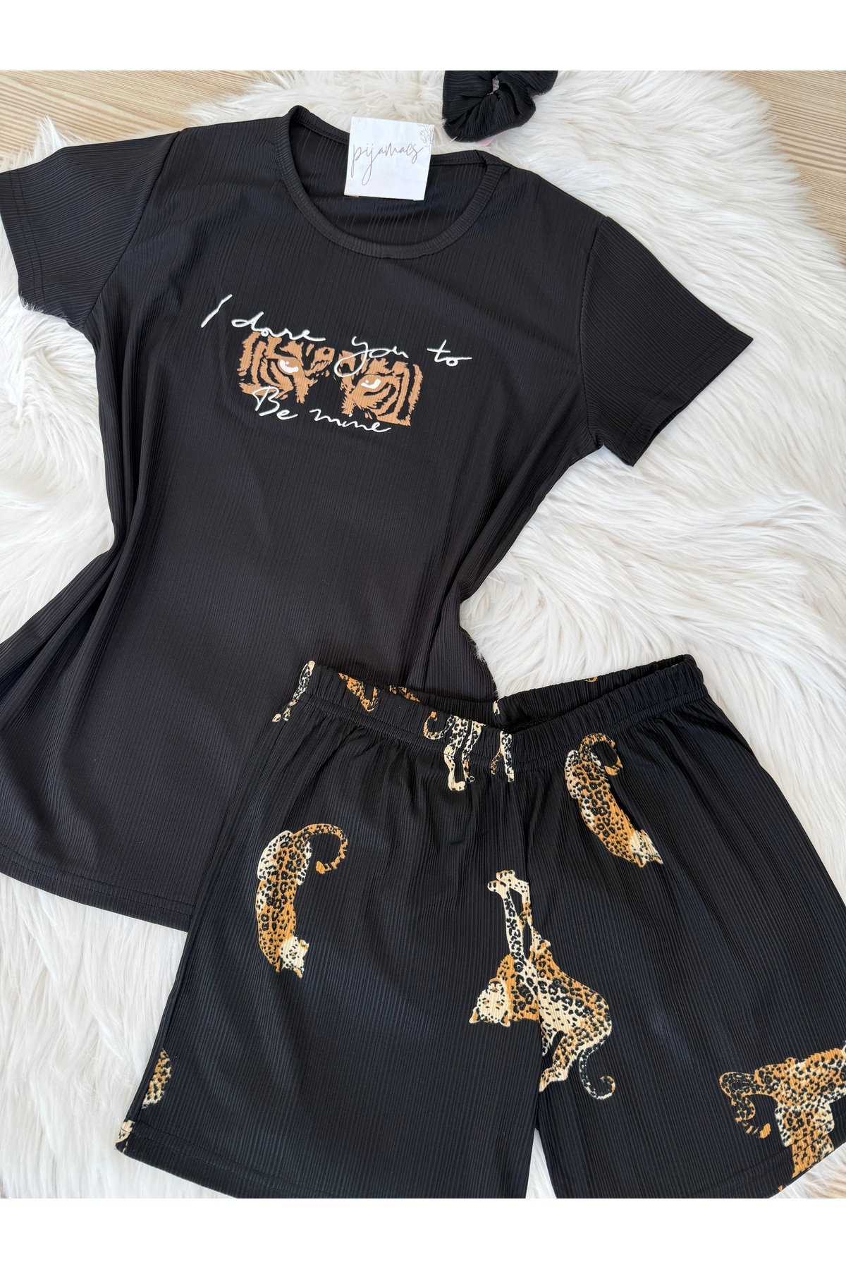 Pijamacs-SET PIJAMA PEGASUS CU PANTOR SORRT CU IMPRIMARE LEOPARD NEGRU 4