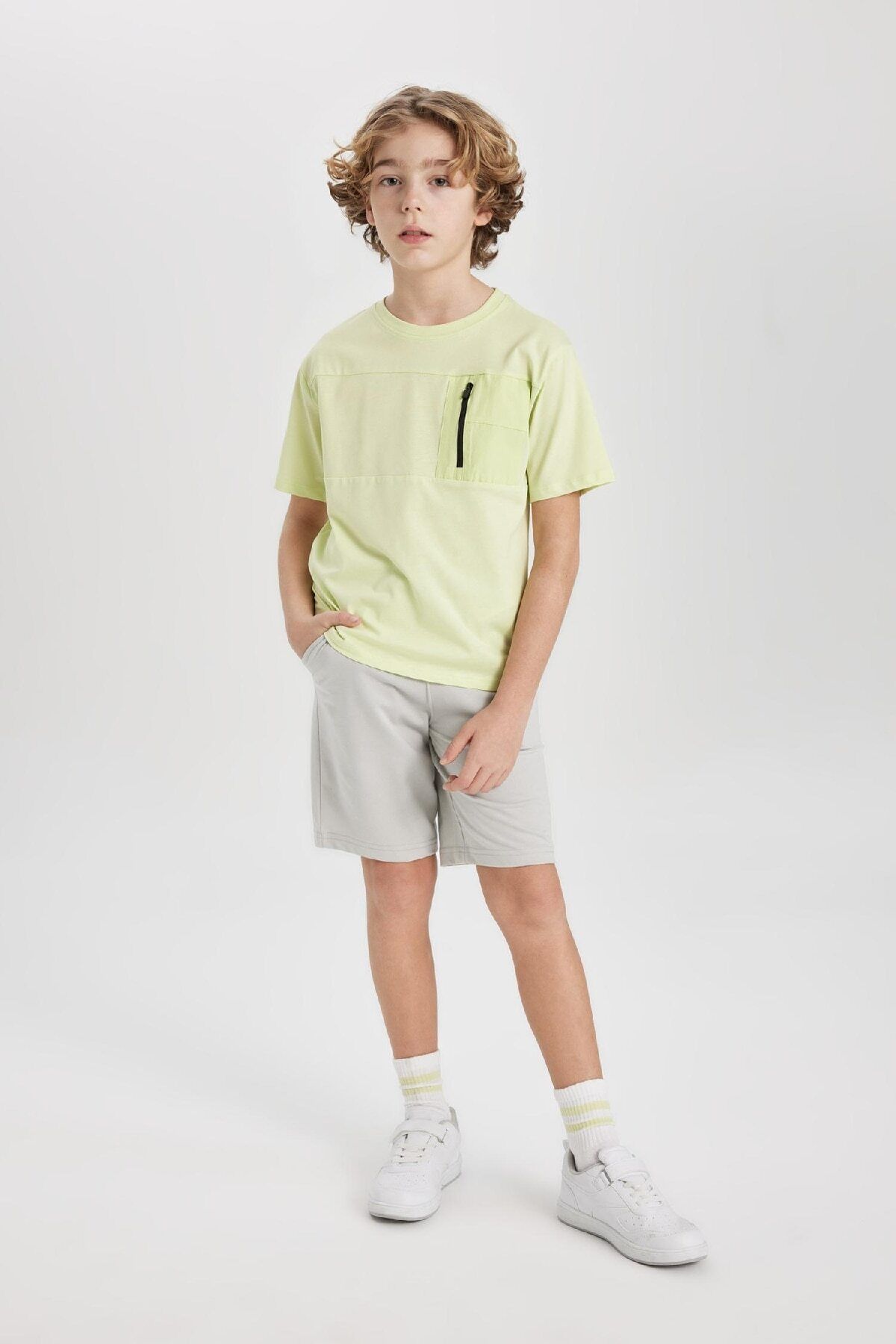DeFacto-Boy's Basic Bermuda Shorts B5867a824sm 3