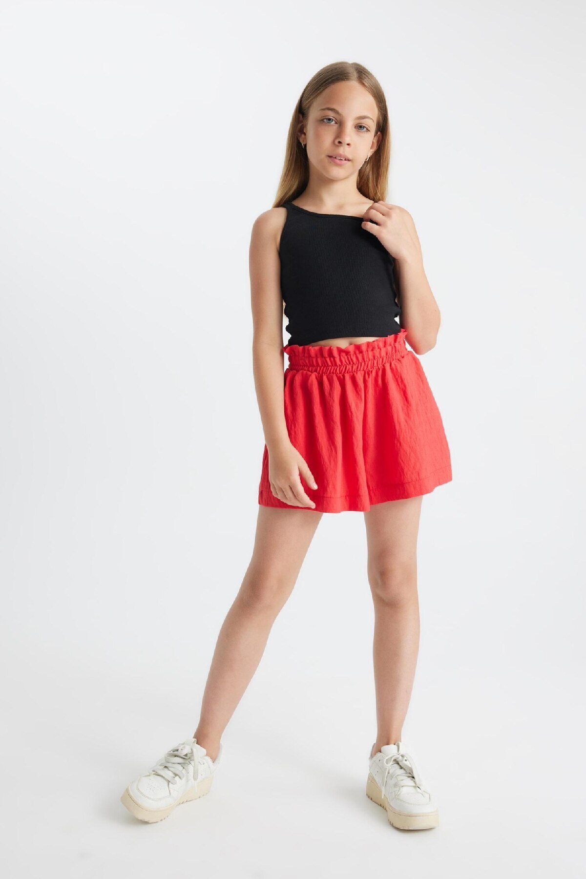 complete the look image