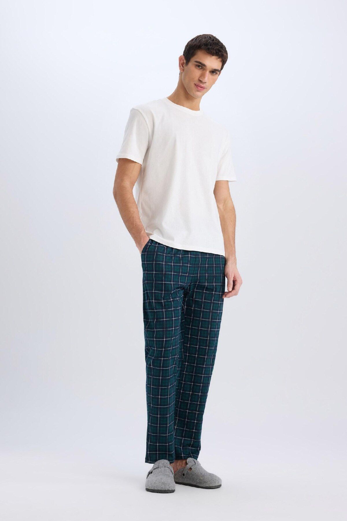 DeFacto-Regular Fit Checkered Pocket Pajama Bottoms B7254Ax25Sp 2