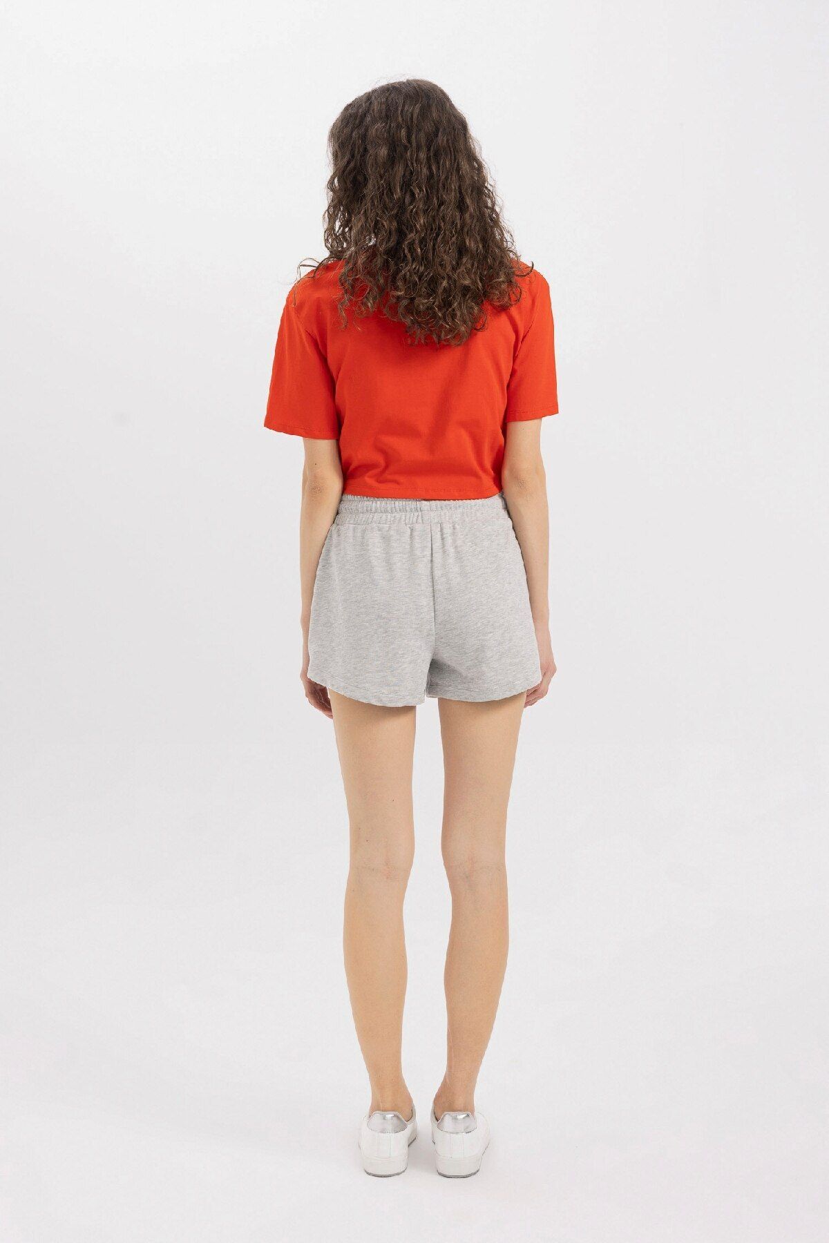 DeFacto-Normal Waist Short Basic Shorts - Regular Fit C7600Ax24Sm 4