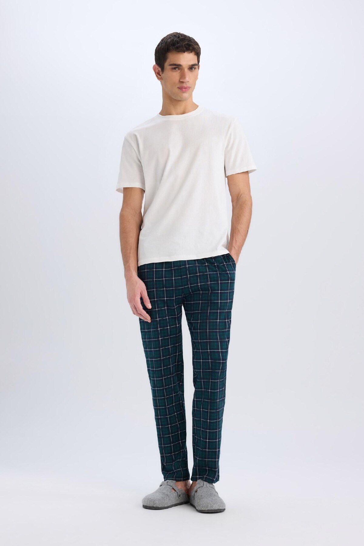 DeFacto-Regular Fit Checkered Pocket Pajama Bottoms B7254Ax25Sp 3
