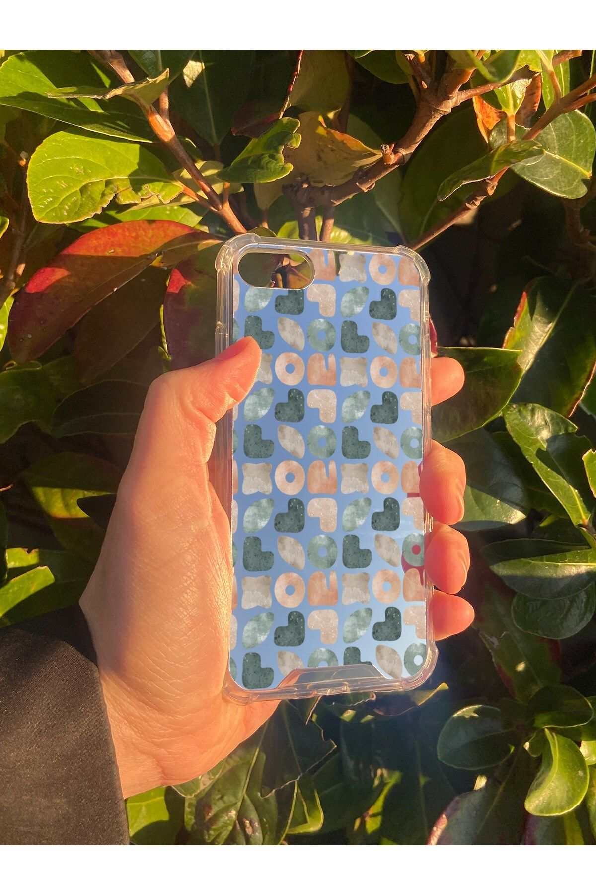 blueb İphone 8 Uyumlu Aynalı Geometrik Desenli Darbe Kamera Korumalı Silikon Telefon Kılıfı