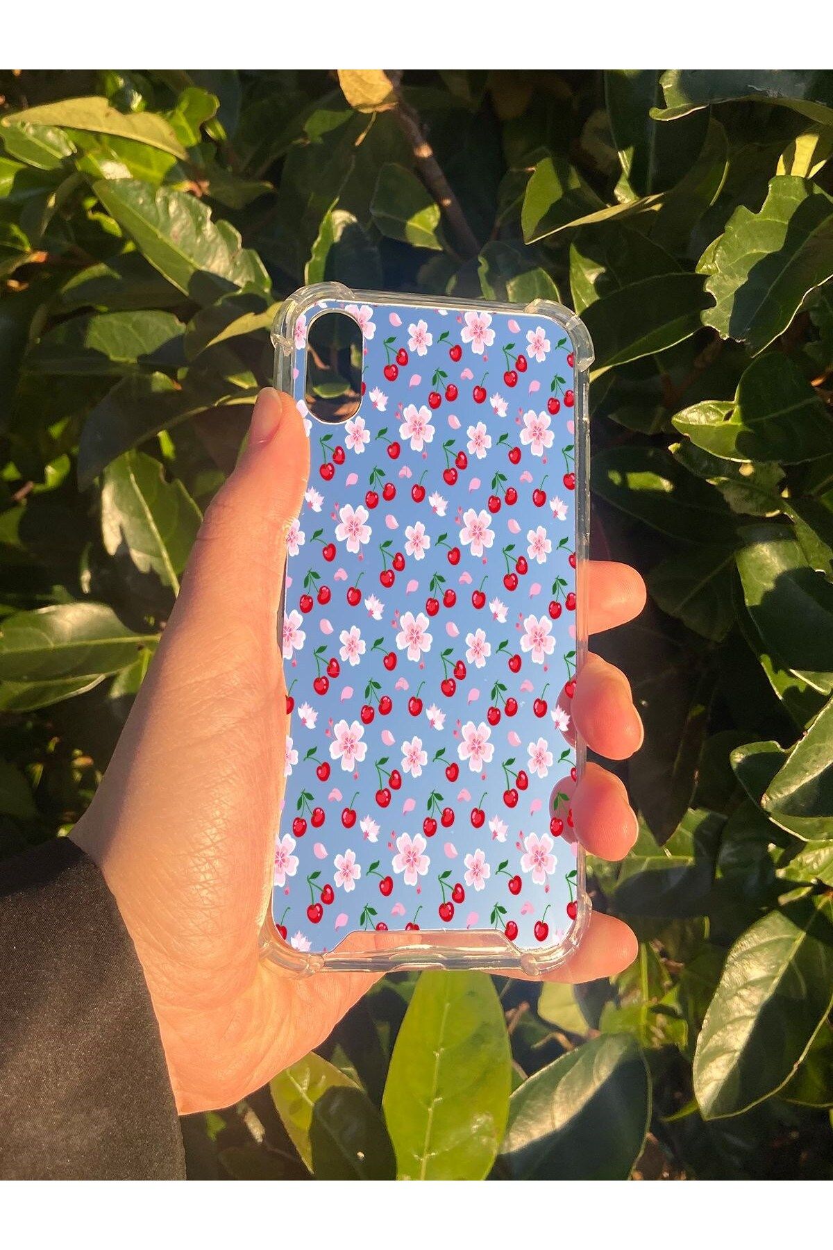 blueb İphone XS Uyumlu Aynalı Kiraz Desenli Darbe Kamera Korumalı Silikon Telefon Kılıfı