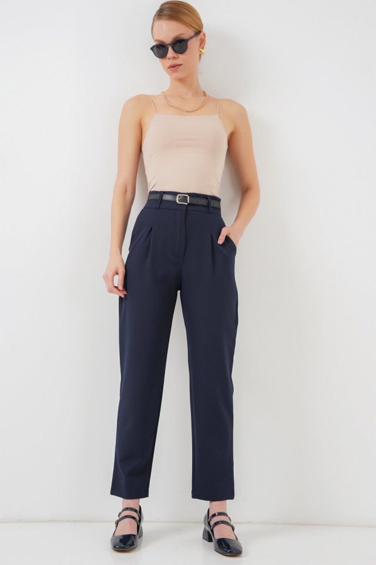 1001moda Pileli Kemerli Kumaş Pantolon 6725 - Lacivert