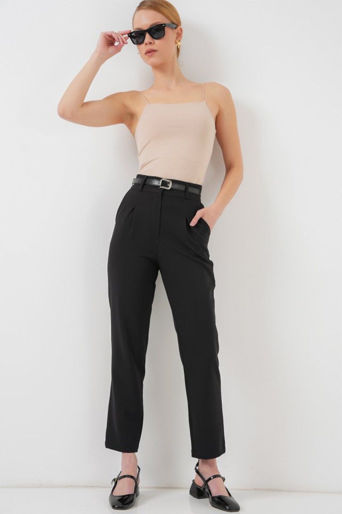1001moda Pileli Kemerli Kumaş Pantolon 6725 - Siyah