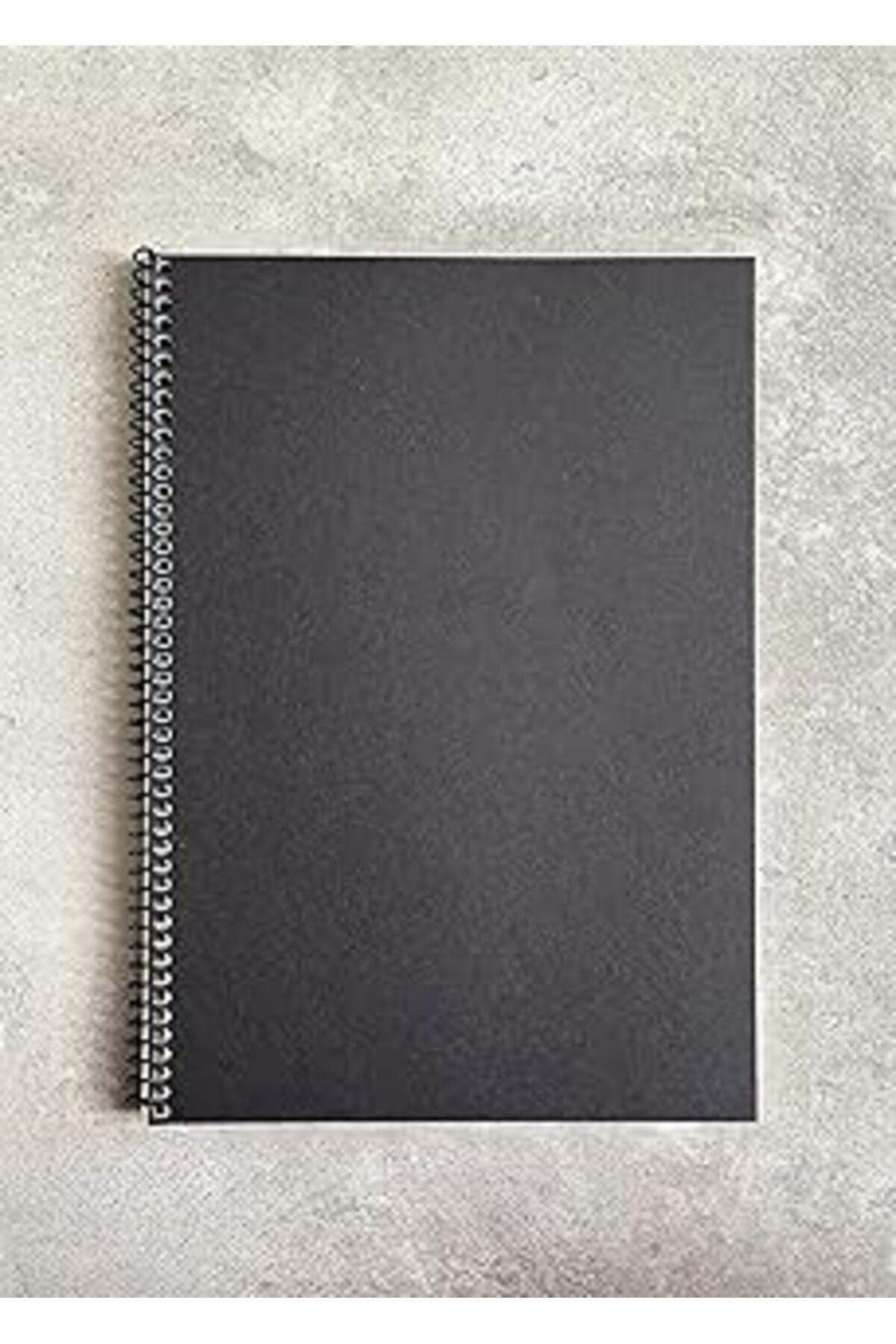 Karachil Fark Tanıtım Çizgili Spiralli Defter, A4 Boyut (21X29,7 Cm), 60 Yaprak, 90Gr. Ivory Kağıt, Ofis İçi