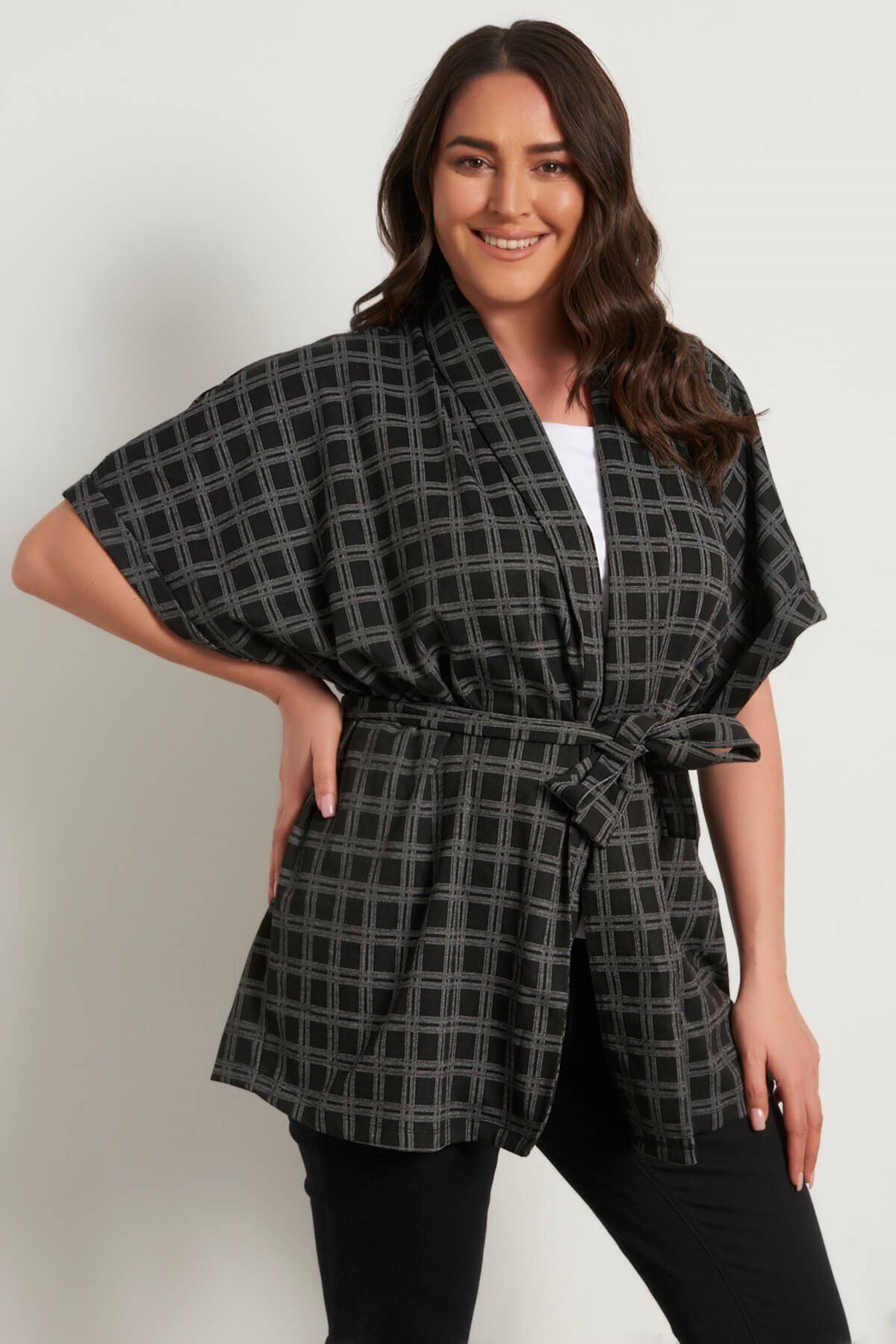 MYLİNE-Knitted Vest with Belt Detail 1