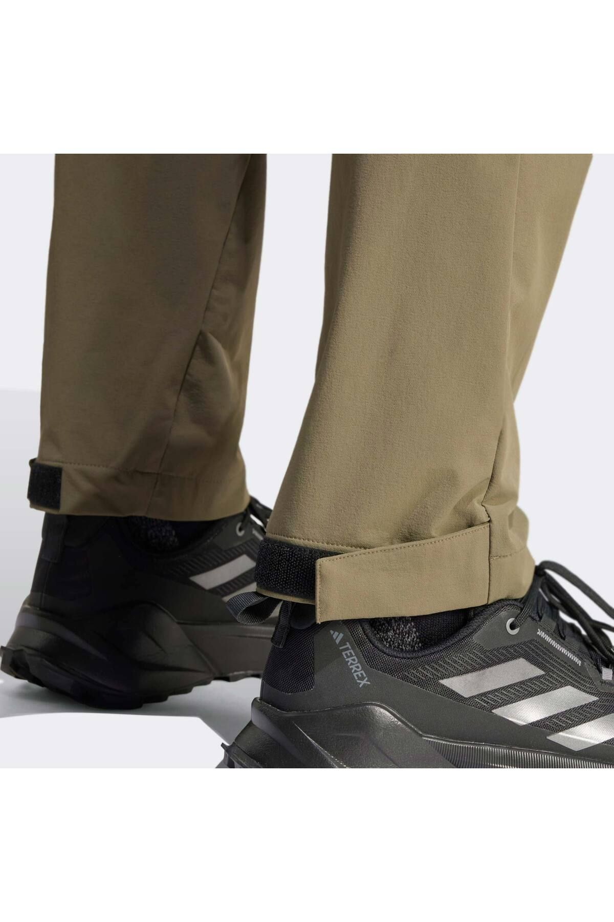 adidas-Pantaloni de exterior pentru bărbați - Pantaloni Xprior 5