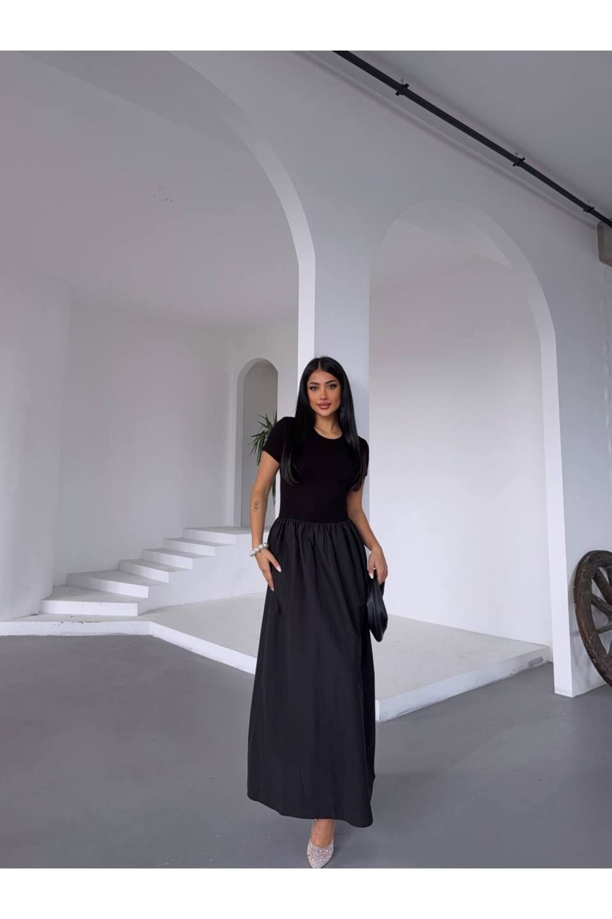 ILLE-Short Sleeve Flounce Maxi Dress 1