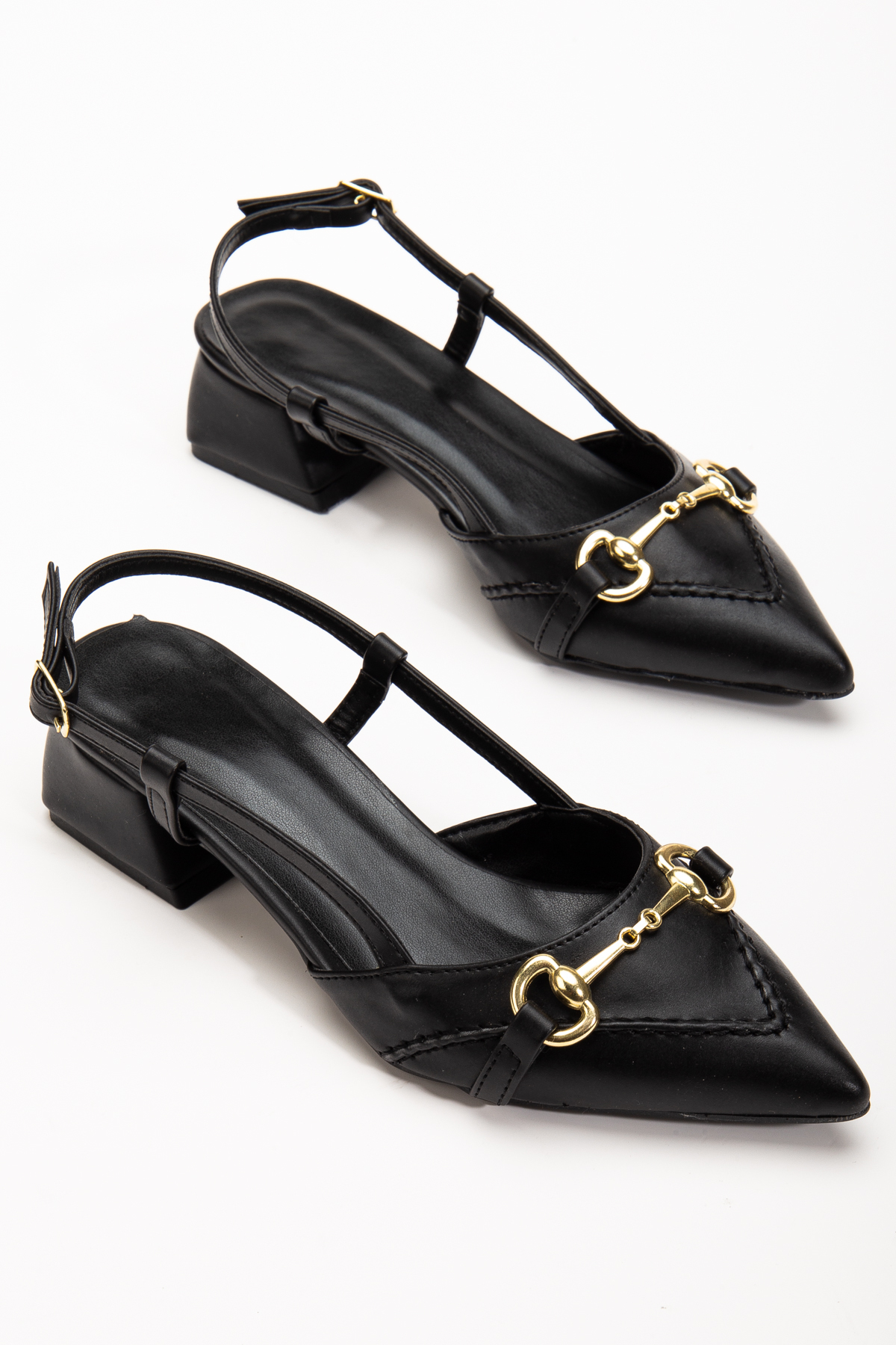 AYENDE MODA  Kadın Siyah Saraçlı Tokalı Sivri Burun Topuklu Ayakkabı - Görsel 5