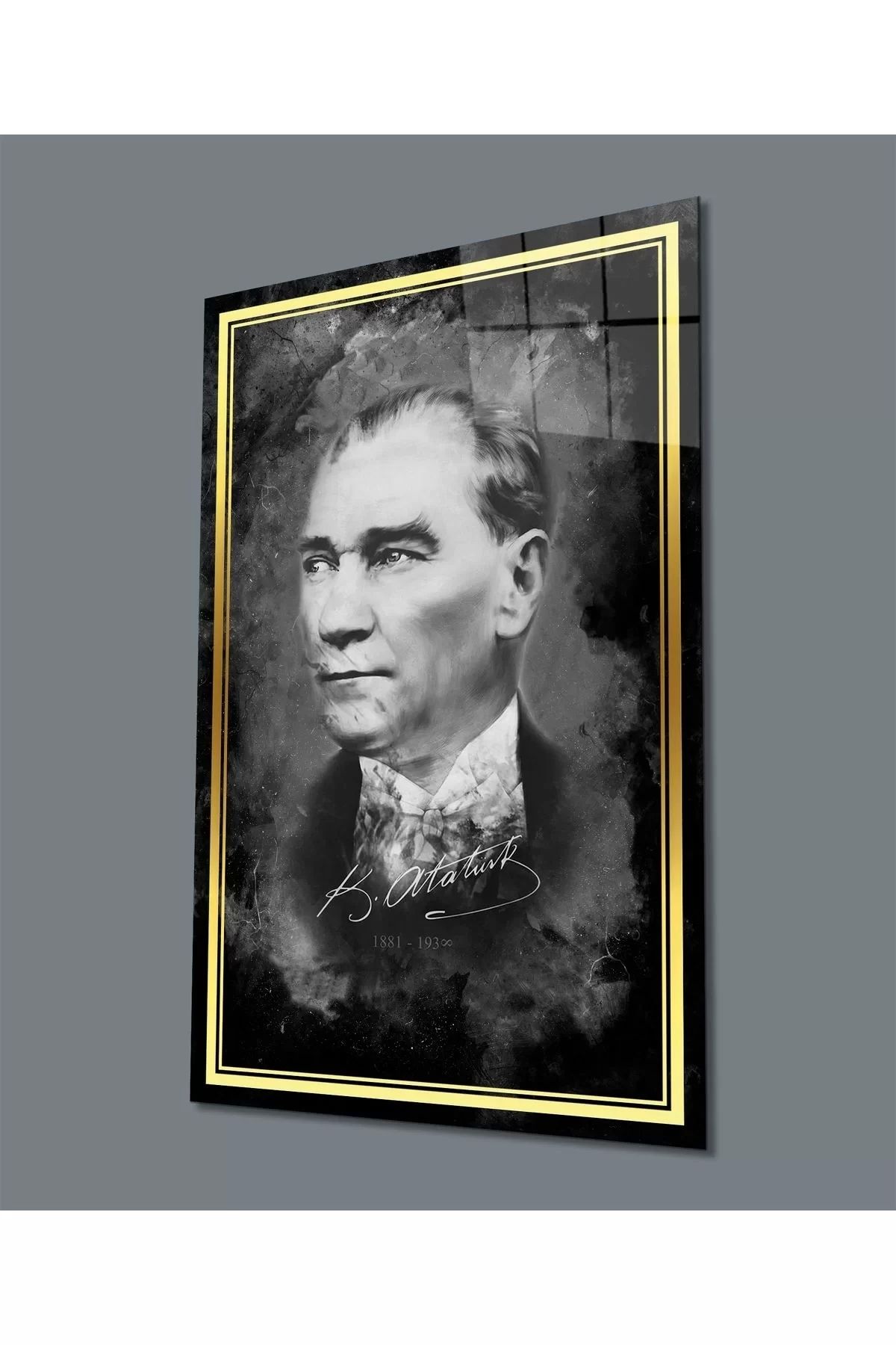 ÖYKÜ VE YİĞİT Gold Şerit Atatürk Portresi Siyah Beyaz Cam Tablo, Uv Baskılı Ve Temperli, Hediyelik